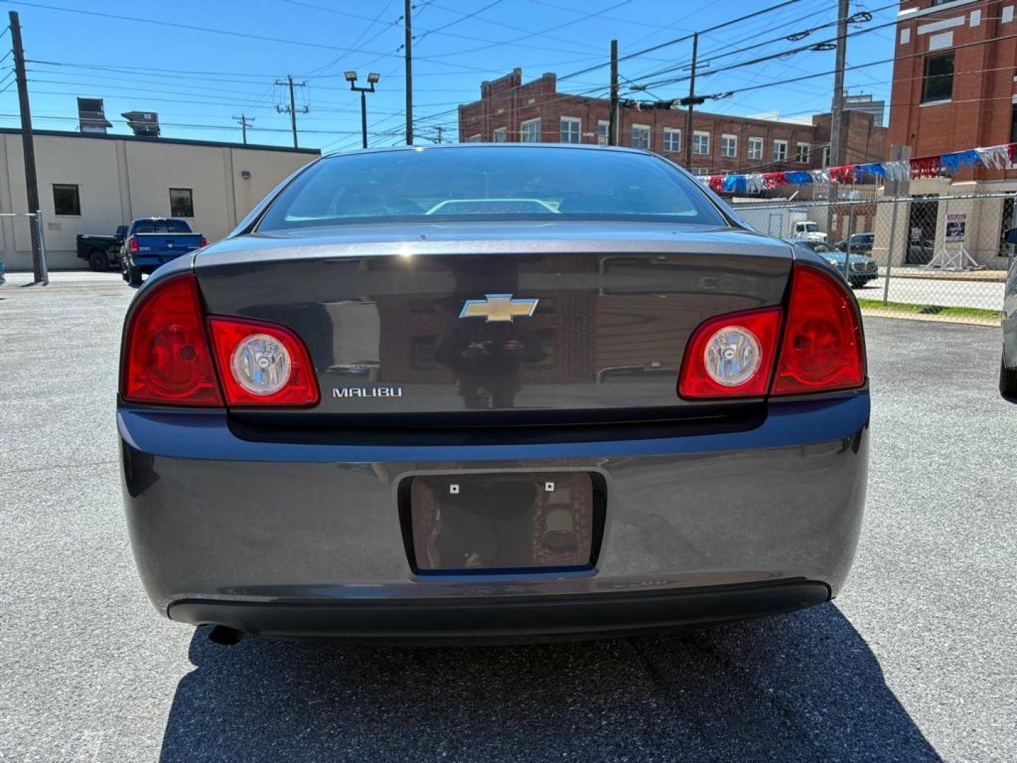 2012 GRAY CHEVROLET MALIBU LS (1G1ZA5EU9CF) with an 2.4L engine, Automatic transmission, located at 117 North Cameron Street, Harrisburg, PA, 17101, (717) 963-8962, 40.266762, -76.875259 - WE FINANCE!!! MOST vehicles are available for financing. Good Credit/ Challenged Credit/ No Credit - ALL Trade-Ins Welcomed!!! APPLY ONLINE or CALL us TODAY Please call us to discuss your cash and/or financing options. Thanks for checking our inventory! We're here to help. - Photo#3