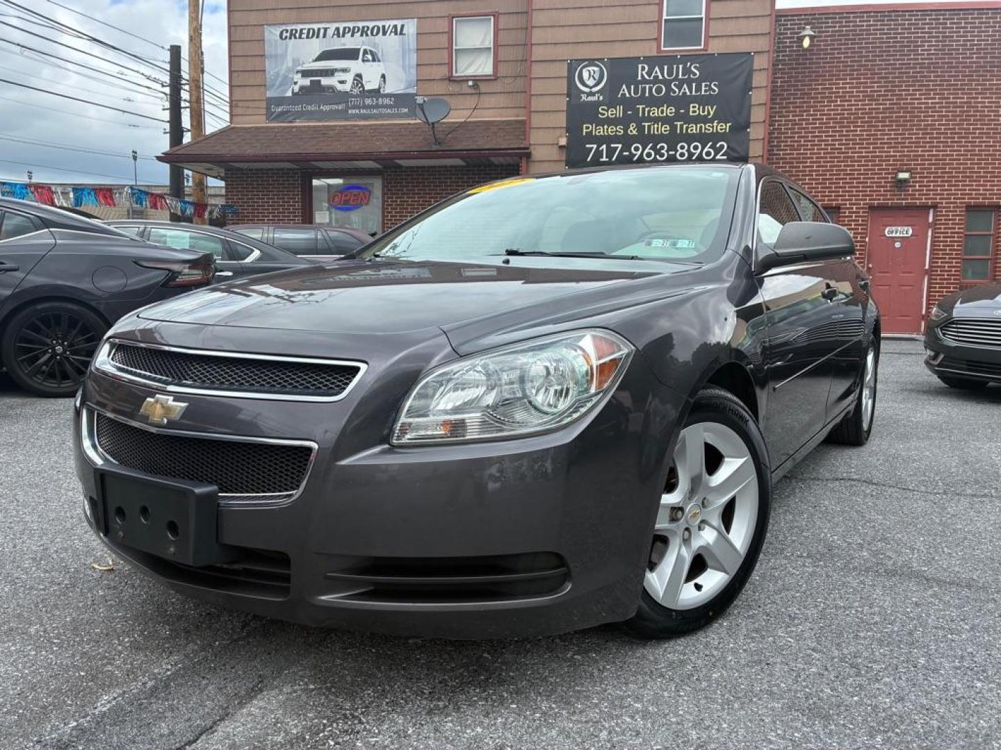 2012 GRAY CHEVROLET MALIBU LS (1G1ZA5EU4CF) with an 2.4L engine, Automatic transmission, located at 117 North Cameron Street, Harrisburg, PA, 17101, (717) 963-8962, 40.266762, -76.875259 - WE FINANCE!!! MOST vehicles are available for financing. Good Credit/ Challenged Credit/ No Credit - ALL Trade-Ins Welcomed!!! APPLY ONLINE or CALL us TODAY Please call us to discuss your cash and/or financing options. Thanks for checking our inventory! We're here to help. - Photo#0