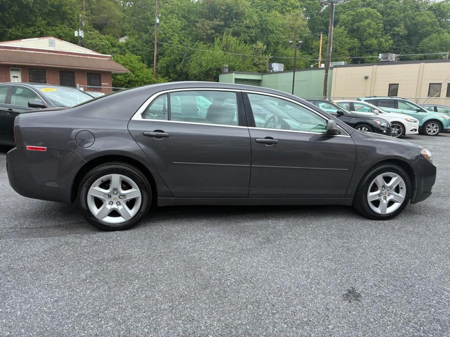 2012 GRAY CHEVROLET MALIBU LS (1G1ZA5EU4CF) with an 2.4L engine, Automatic transmission, located at 117 North Cameron Street, Harrisburg, PA, 17101, (717) 963-8962, 40.266762, -76.875259 - WE FINANCE!!! MOST vehicles are available for financing. Good Credit/ Challenged Credit/ No Credit - ALL Trade-Ins Welcomed!!! APPLY ONLINE or CALL us TODAY Please call us to discuss your cash and/or financing options. Thanks for checking our inventory! We're here to help. - Photo#5
