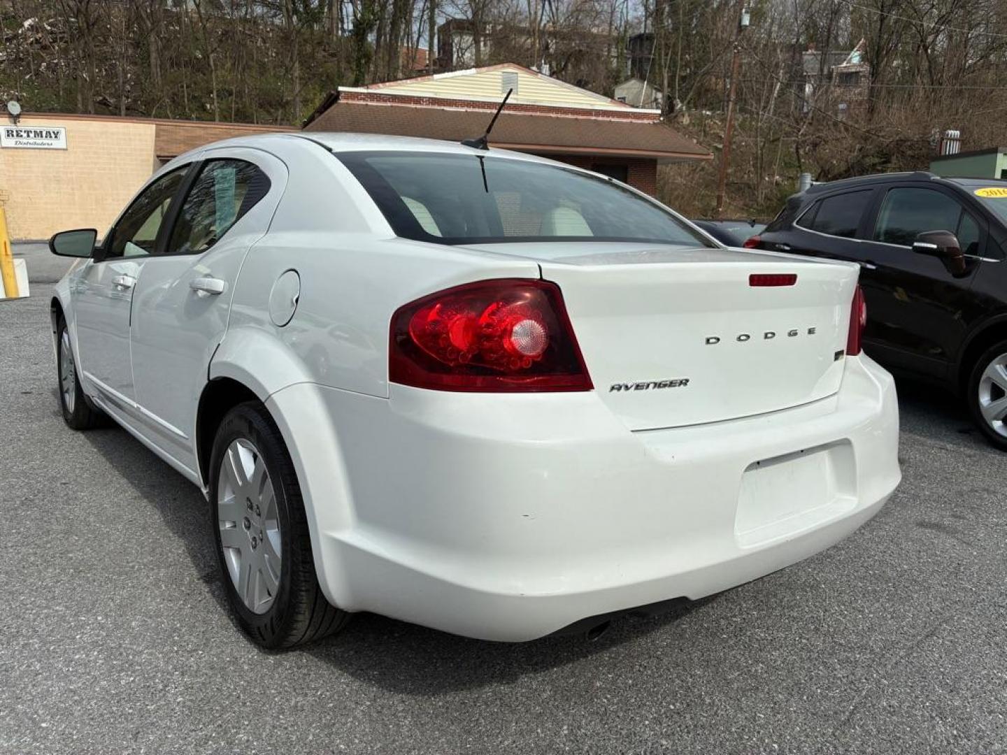 2012 WHITE DODGE AVENGER SE (1C3CDZAG7CN) with an 3.6L engine, Automatic transmission, located at 117 North Cameron Street, Harrisburg, PA, 17101, (717) 963-8962, 40.266762, -76.875259 - WE FINANCE!!! Good Credit/ Challenged Credit/ No Credit - ALL Trade-Ins Welcomed!!! APPLY ONLINE or CALL us TODAY ;) Please call us to discuss your cash and/or financing options. - Photo#2