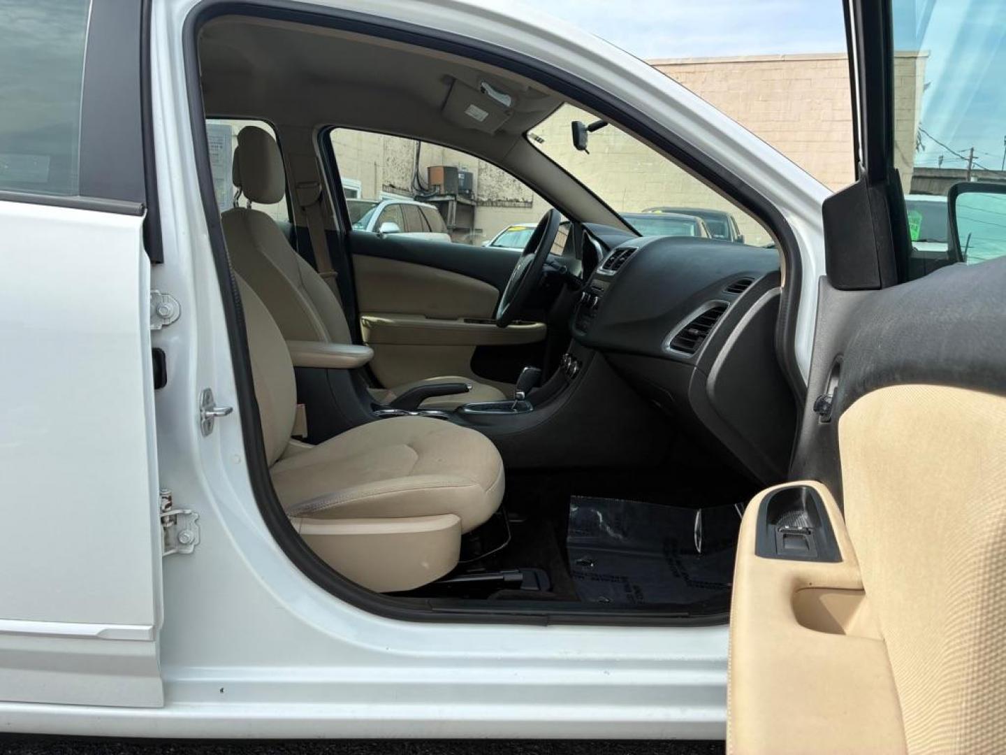 2012 WHITE DODGE AVENGER SE (1C3CDZAG7CN) with an 3.6L engine, Automatic transmission, located at 117 North Cameron Street, Harrisburg, PA, 17101, (717) 963-8962, 40.266762, -76.875259 - WE FINANCE!!! Good Credit/ Challenged Credit/ No Credit - ALL Trade-Ins Welcomed!!! APPLY ONLINE or CALL us TODAY ;) Please call us to discuss your cash and/or financing options. - Photo#8