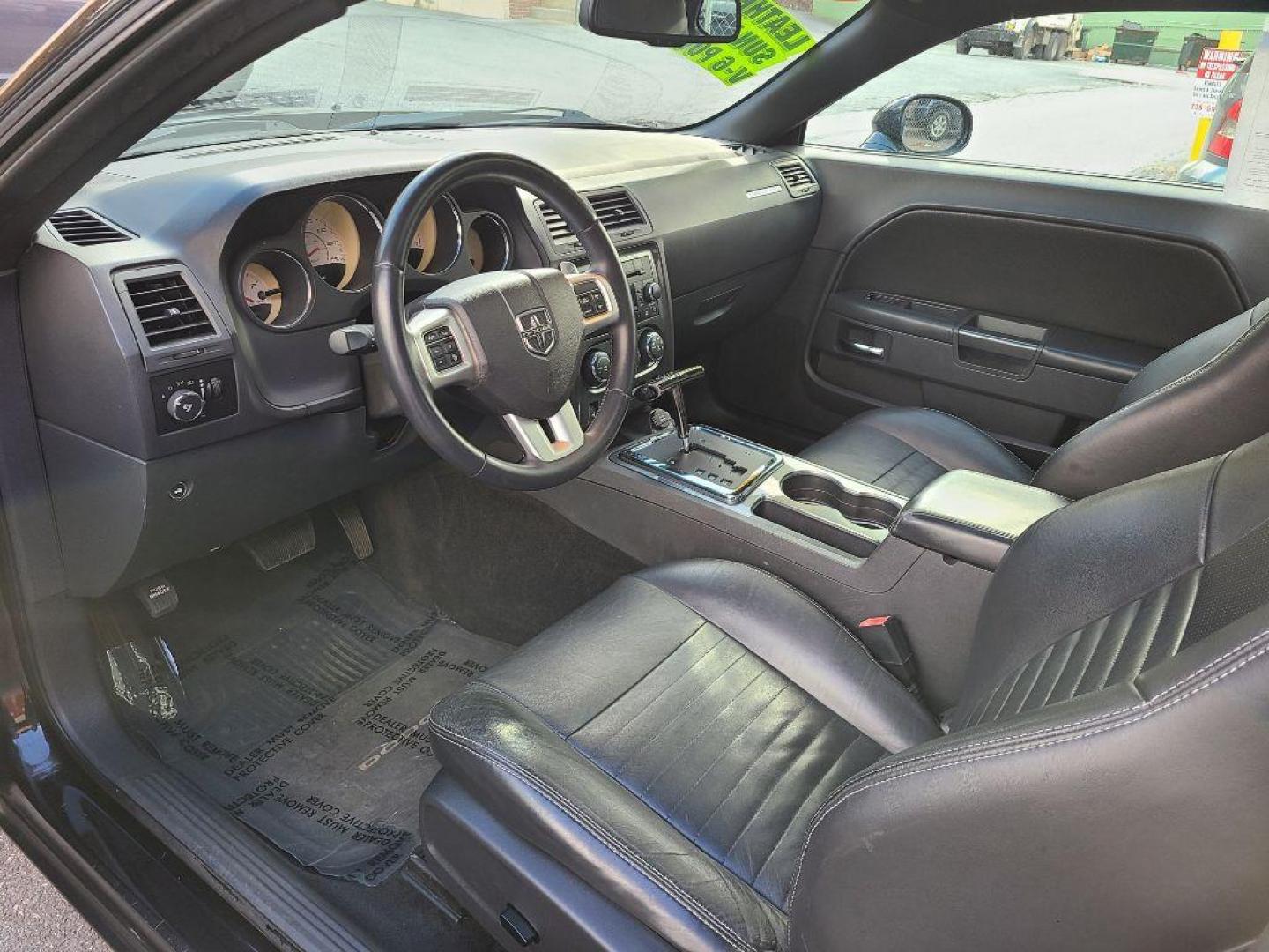 2012 BLACK DODGE CHALLENGER SXT Plus (2C3CDYAG9CH) with an 3.6L engine, Automatic transmission, located at 117 North Cameron Street, Harrisburg, PA, 17101, (717) 963-8962, 40.266762, -76.875259 - WE FINANCE!!! Good Credit/ Bad Credit/ No Credit - ALL Trade-Ins Welcomed!!! ***Guaranteed Credit Approval*** APPLY ONLINE or CALL us TODAY ;) Internet Prices and Marketplace Prices are SPECIAL discounted ***CASH DEALS*** Retail Prices are higher. Please call us to discuss your cash and finan - Photo#8