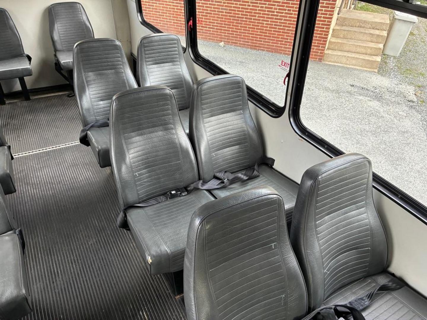 2012 WHITE FORD ECONOLINE E350 SUPER DUTY CUTAWAY VAN (1FDEE3FL7CD) with an 5.4L engine, Automatic transmission, located at 117 North Cameron Street, Harrisburg, PA, 17101, (717) 963-8962, 40.266762, -76.875259 - WE FINANCE!!! Good Credit/ Challenged Credit/ No Credit - ALL Trade-Ins Welcomed!!! APPLY ONLINE or CALL us TODAY ;) Please call us to discuss your cash and/or financing options. - Photo#10