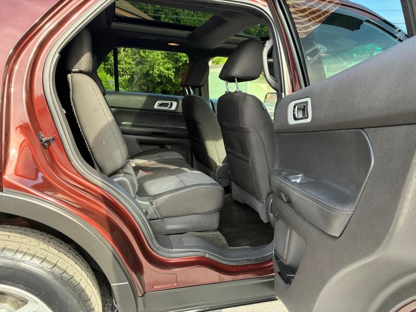 2012 BROWN FORD EXPLORER XLT (1FMHK8D89CG) with an 3.5L engine, Automatic transmission, located at 117 North Cameron Street, Harrisburg, PA, 17101, (717) 963-8962, 40.266762, -76.875259 - WE FINANCE!!! MOST vehicles are available for financing. Good Credit/ Challenged Credit/ No Credit - ALL Trade-Ins Welcomed!!! APPLY ONLINE or CALL us TODAY Please call us to discuss your cash and/or financing options. Thanks for checking our inventory! We're here to help.- Photo#9