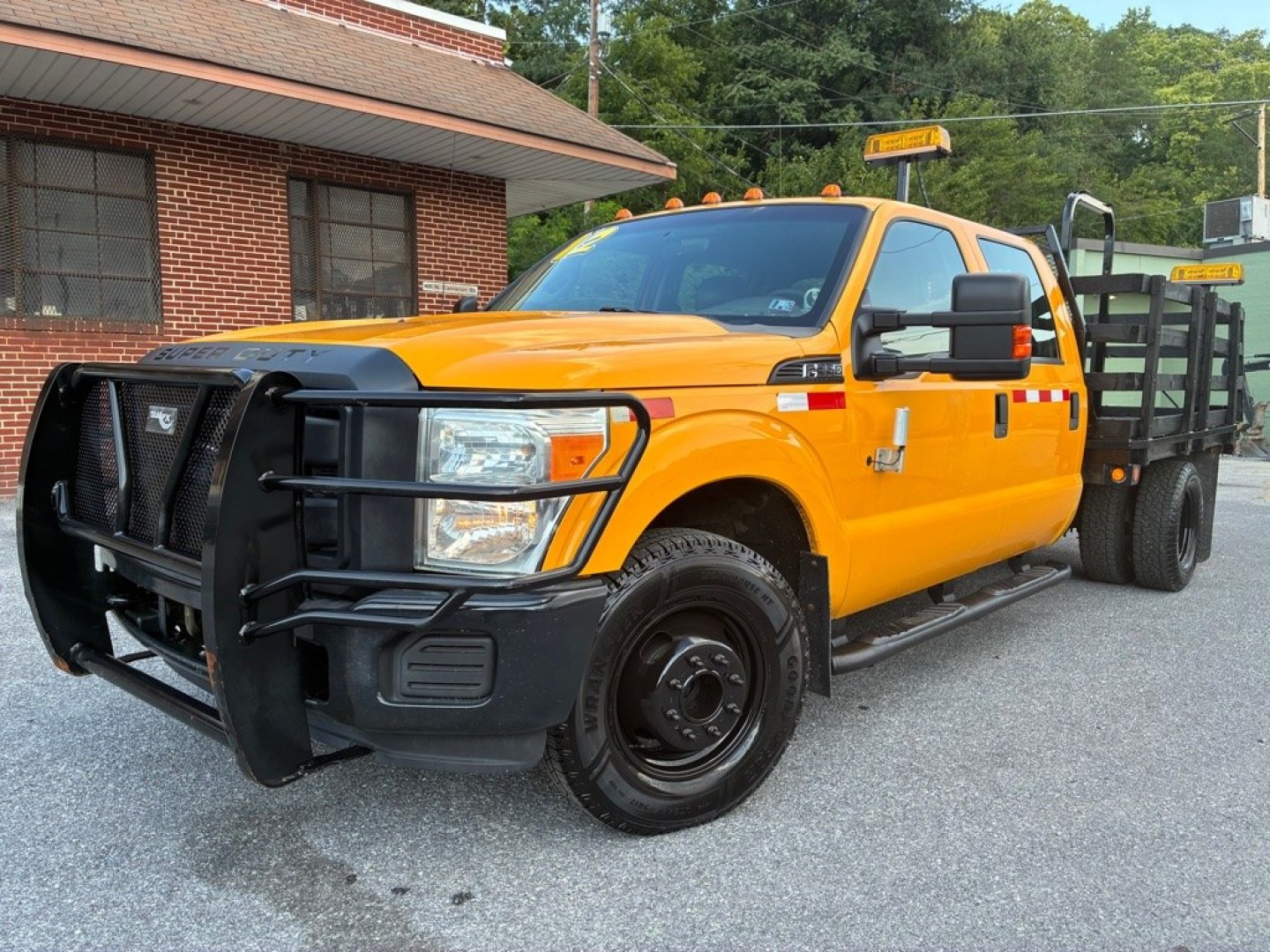 2012 YELLOW FORD F350 SUPER DUTY (1FD8W3G62CE) with an 6.2L engine, Automatic transmission, located at 117 North Cameron Street, Harrisburg, PA, 17101, (717) 963-8962, 40.266762, -76.875259 - Hard Top 8-Cylinder Flex Natural A/T Power Steering GRY Vinyl Seats A/C Power Windows Power Door Locks Driver Air Bag WE FINANCE!!! MOST vehicles are available for financing. Good Credit/ Challenged Credit/ No Credit - ALL Trade-Ins Welcomed!!! APPLY ONLINE or CALL us TODAY Pl- Photo#0