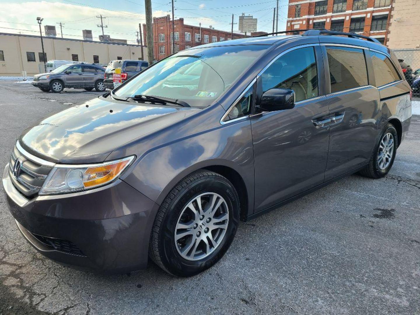 2012 GRAY HONDA ODYSSEY EXL (5FNRL5H6XCB) with an 3.5L engine, Automatic transmission, located at 7981 Paxton Street, Harrisburg, PA, 17111, (717) 561-2926, 40.261490, -76.749229 - WE FINANCE!!! Good Credit/ Bad Credit/ No Credit - ALL Trade-Ins Welcomed!!! ***Guaranteed Credit Approval*** APPLY ONLINE or CALL us TODAY ;) Internet Prices and Marketplace Prices are SPECIAL discounted ***CASH DEALS*** Retail Prices are higher. Please call us to discuss your cash and finan - Photo#0