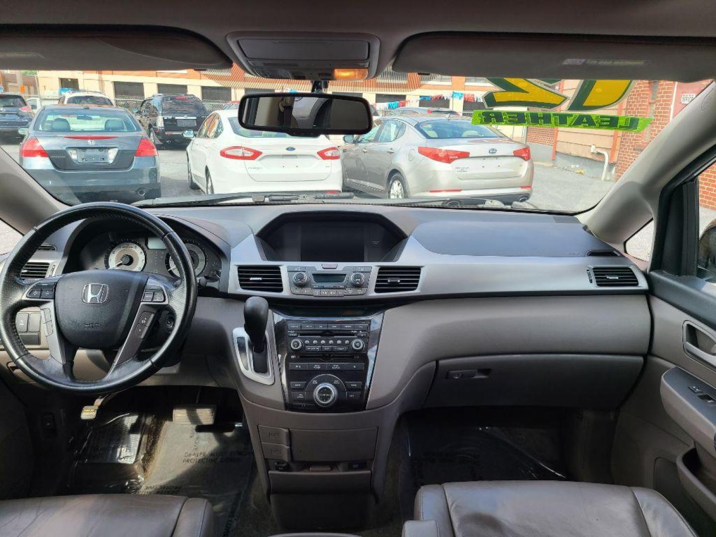 2012 GRAY HONDA ODYSSEY TOURING (5FNRL5H91CB) with an 3.5L engine, Automatic transmission, located at 117 North Cameron Street, Harrisburg, PA, 17101, (717) 963-8962, 40.266762, -76.875259 - WE FINANCE!!! Good Credit/ Bad Credit/ No Credit - ALL Trade-Ins Welcomed!!! ***Guaranteed Credit Approval*** APPLY ONLINE or CALL us TODAY ;) Internet Prices and Marketplace Prices are SPECIAL discounted ***CASH DEALS*** Retail Prices are higher. Please call us to discuss your cash and finan - Photo#15