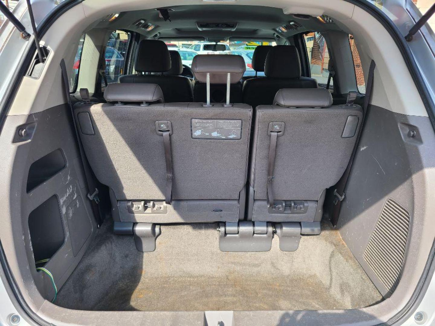 2012 GRAY HONDA ODYSSEY TOURING (5FNRL5H91CB) with an 3.5L engine, Automatic transmission, located at 117 North Cameron Street, Harrisburg, PA, 17101, (717) 963-8962, 40.266762, -76.875259 - WE FINANCE!!! Good Credit/ Bad Credit/ No Credit - ALL Trade-Ins Welcomed!!! ***Guaranteed Credit Approval*** APPLY ONLINE or CALL us TODAY ;) Internet Prices and Marketplace Prices are SPECIAL discounted ***CASH DEALS*** Retail Prices are higher. Please call us to discuss your cash and finan - Photo#16