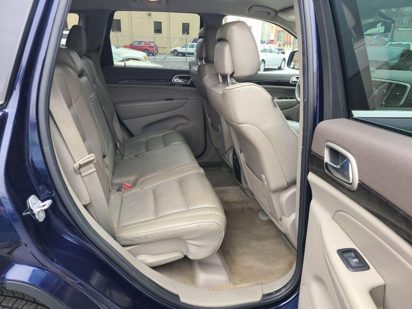 2012 BLUE JEEP GRAND CHEROKEE LAREDO (1C4RJEAG7CC) with an 3.6L engine, Automatic transmission, located at 7981 Paxton Street, Harrisburg, PA, 17111, (717) 561-2926, 40.261490, -76.749229 - WE FINANCE!!! Good Credit/ Bad Credit/ No Credit - ALL Trade-Ins Welcomed!!! ***Guaranteed Credit Approval*** APPLY ONLINE or CALL us TODAY ;) Internet Prices and Marketplace Prices are SPECIAL discounted ***CASH DEALS*** Retail Prices are higher. Please call us to discuss your cash and finan - Photo#10