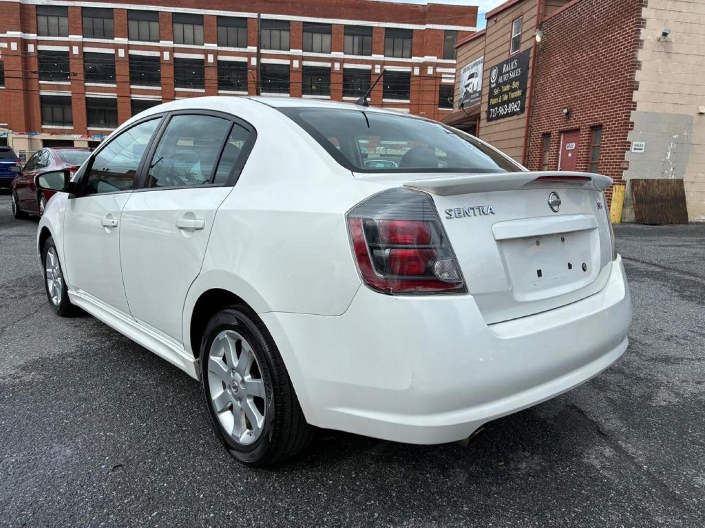 2012 WHITE NISSAN SENTRA SR 2.0 (3N1AB6AP1CL) with an 2.0L engine, Continuously Variable transmission, located at 117 North Cameron Street, Harrisburg, PA, 17101, (717) 963-8962, 40.266762, -76.875259 - WE FINANCE!!! Good Credit/ Challenged Credit/ No Credit - ALL Trade-Ins Welcomed!!! APPLY ONLINE or CALL us TODAY ;) Please call us to discuss your cash and/or financing options. - Photo#2