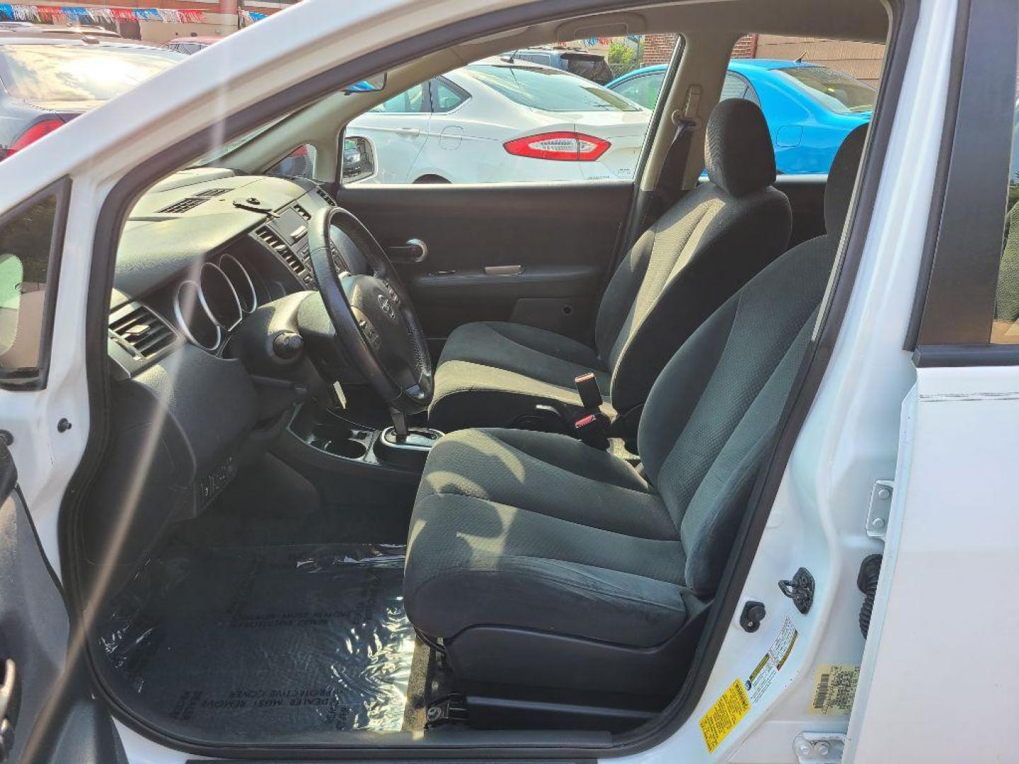 2012 WHITE NISSAN VERSA S (3N1BC1CP7CK) with an 1.8L engine, Continuously Variable transmission, located at 117 North Cameron Street, Harrisburg, PA, 17101, (717) 963-8962, 40.266762, -76.875259 - WE FINANCE!!! Good Credit/ Bad Credit/ No Credit - ALL Trade-Ins Welcomed!!! ***Guaranteed Credit Approval*** APPLY ONLINE or CALL us TODAY ;) Internet Prices and Marketplace Prices are SPECIAL discounted ***CASH DEALS*** Retail Prices are higher. Please call us to discuss your cash and finan - Photo#26