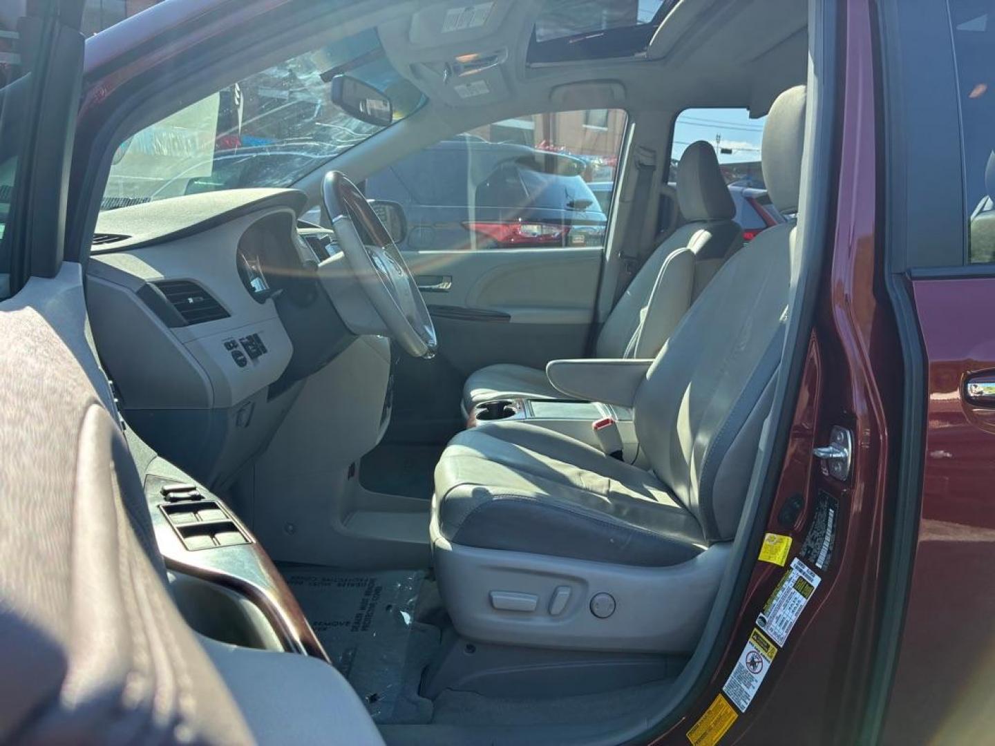 2012 RED TOYOTA SIENNA limited (5TDDK3DC2CS) with an 3.5L engine, Automatic transmission, located at 117 North Cameron Street, Harrisburg, PA, 17101, (717) 963-8962, 40.266762, -76.875259 - WE FINANCE!!! MOST vehicles are available for financing. Good Credit/ Challenged Credit/ No Credit - ALL Trade-Ins Welcomed!!! APPLY ONLINE or CALL us TODAY Please call us to discuss your cash and/or financing options. Thanks for checking our inventory! We're here to help. - Photo#17