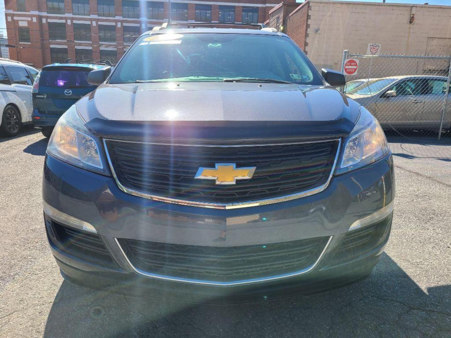 2013 GRAY CHEVROLET TRAVERSE LS (1GNKVFED0DJ) with an 3.6L engine, Automatic transmission, located at 117 North Cameron Street, Harrisburg, PA, 17101, (717) 963-8962, 40.266762, -76.875259 - WE FINANCE!!! Good Credit/ Bad Credit/ No Credit - ALL Trade-Ins Welcomed!!! ***Guaranteed Credit Approval*** APPLY ONLINE or CALL us TODAY ;) Internet Prices and Marketplace Prices are SPECIAL discounted ***CASH DEALS*** Retail Prices are higher. Please call us to discuss your cash and finan - Photo#7