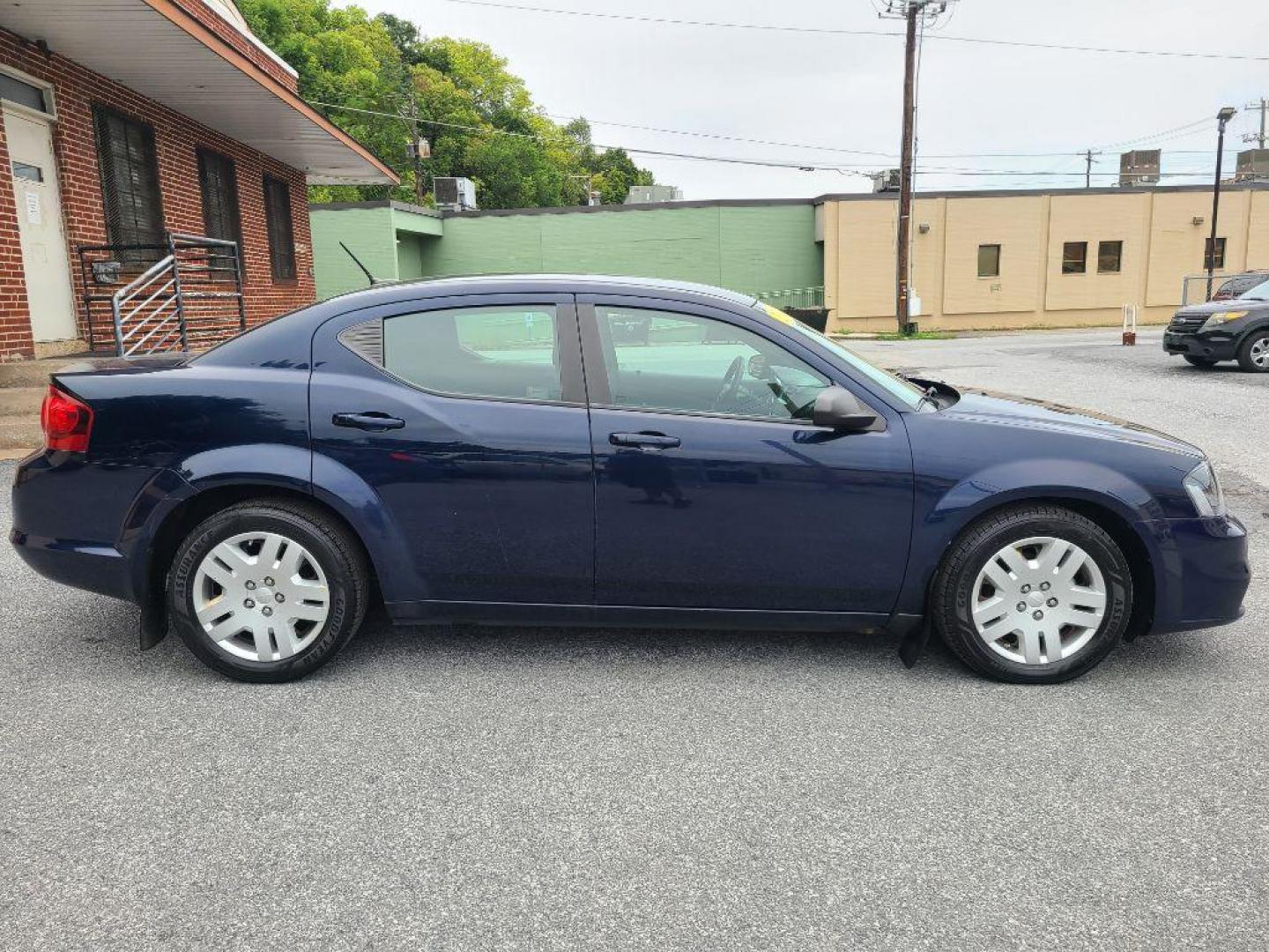 2013 BLUE DODGE AVENGER SE (1C3CDZAGXDN) with an 3.6L engine, Automatic transmission, located at 7981 Paxton Street, Harrisburg, PA, 17111, (717) 561-2926, 40.261490, -76.749229 - WE FINANCE!!! Good Credit/ Bad Credit/ No Credit - ALL Trade-Ins Welcomed!!! ***Guaranteed Credit Approval*** APPLY ONLINE or CALL us TODAY ;) Internet Prices and Marketplace Prices are SPECIAL discounted ***CASH DEALS*** Retail Prices are higher. Please call us to discuss your cash and finan - Photo#5