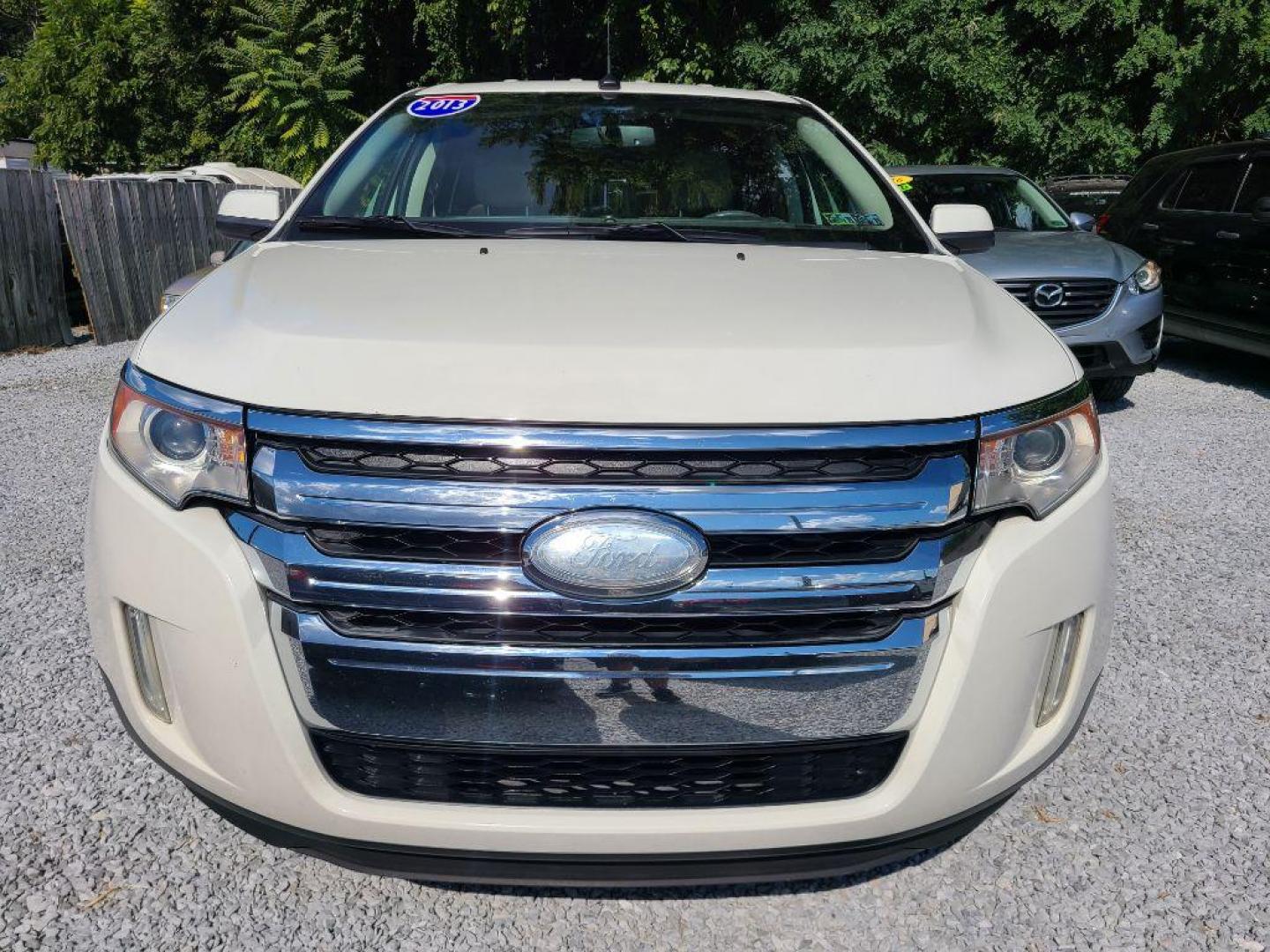 2013 WHITE FORD EDGE SEL (2FMDK4JC5DB) with an 3.5L engine, Automatic transmission, located at 117 North Cameron Street, Harrisburg, PA, 17101, (717) 963-8962, 40.266762, -76.875259 - WE FINANCE!!! Good Credit/ Bad Credit/ No Credit - ALL Trade-Ins Welcomed!!! ***Guaranteed Credit Approval*** APPLY ONLINE or CALL us TODAY ;) Please call us to discuss your cash and financing options. - Photo#7