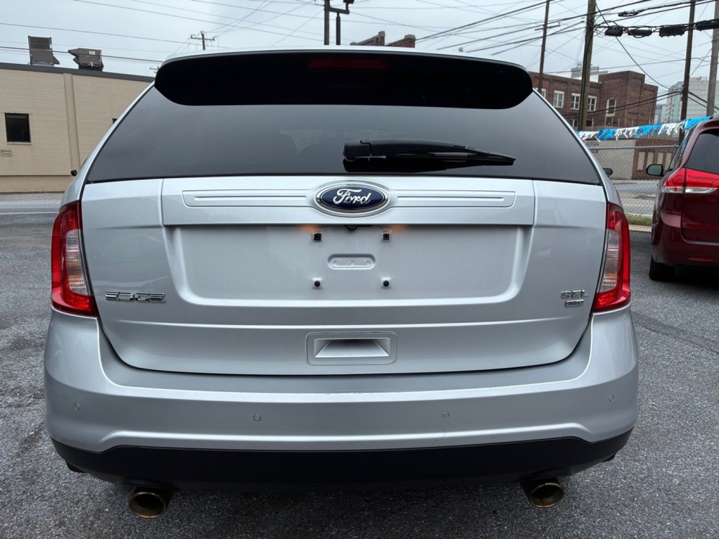 2013 SILVER FORD EDGE SEL (2FMDK4JC4DB) with an 3.5L engine, Automatic transmission, located at 117 North Cameron Street, Harrisburg, PA, 17101, (717) 963-8962, 40.266762, -76.875259 - WE FINANCE!!! MOST vehicles are available for financing. Good Credit/ Challenged Credit/ No Credit - ALL Trade-Ins Welcomed!!! APPLY ONLINE or CALL us TODAY Please call us to discuss your cash and/or financing options. Thanks for checking our inventory! We're here to help.- Photo#3