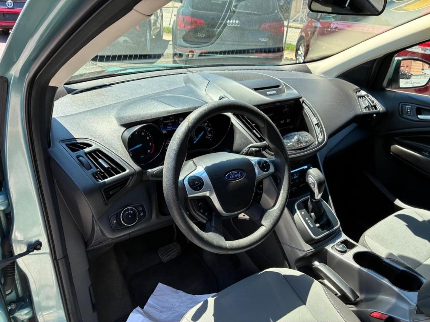 2013 GREEN FORD ESCAPE SE (1FMCU0GX1DU) with an 1.6L engine, Automatic transmission, located at 117 North Cameron Street, Harrisburg, PA, 17101, (717) 963-8962, 40.266762, -76.875259 - WE FINANCE!!! MOST vehicles are available for financing. Good Credit/ Challenged Credit/ No Credit - ALL Trade-Ins Welcomed!!! APPLY ONLINE or CALL us TODAY Please call us to discuss your cash and/or financing options. Thanks for checking our inventory! We're here to help. - Photo#14