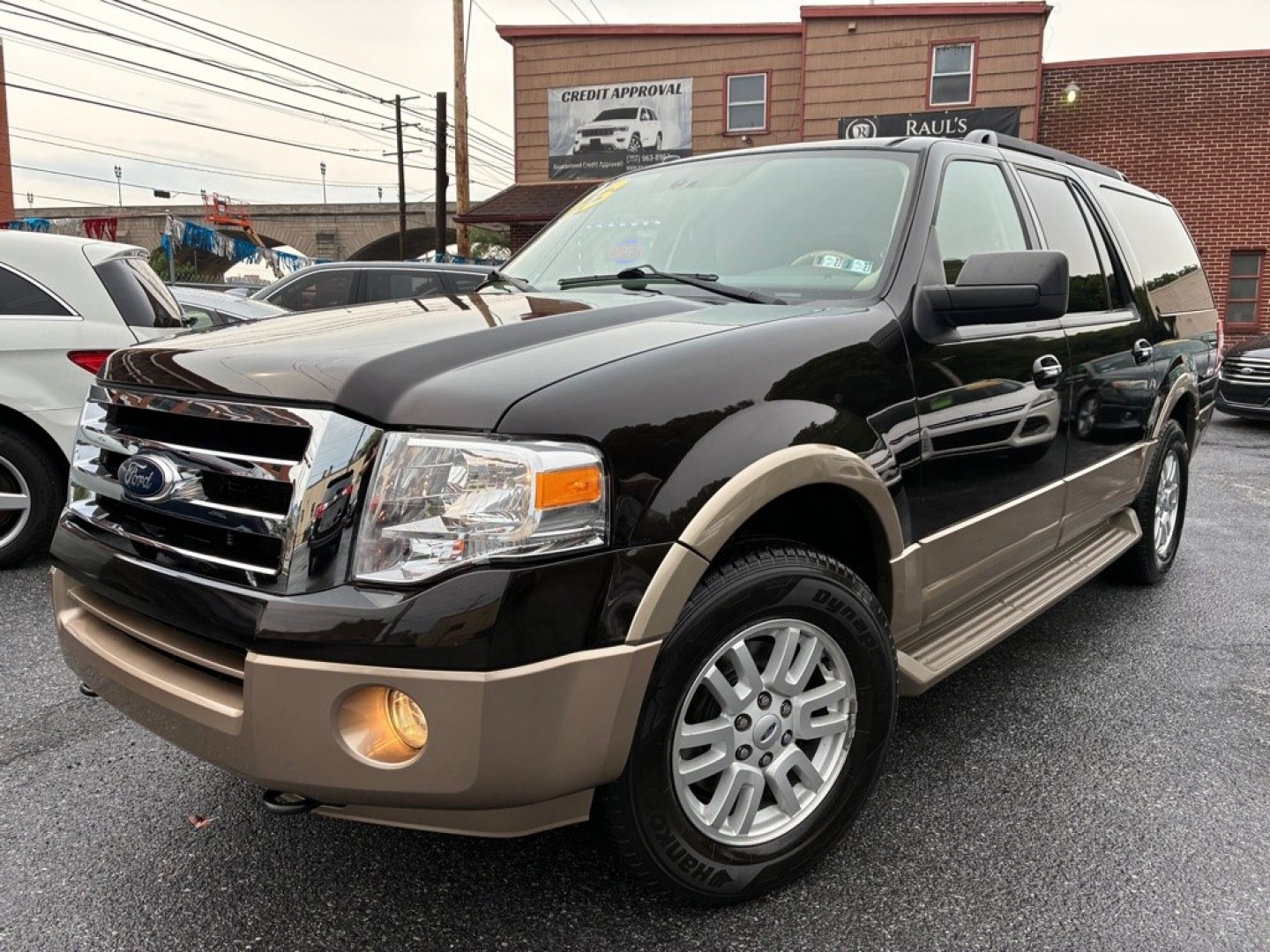 2013 BROWN FORD EXPEDITION EL XLT (1FMJK1J58DE) with an 5.4L engine, Automatic transmission, located at 117 North Cameron Street, Harrisburg, PA, 17101, (717) 963-8962, 40.266762, -76.875259 - WE FINANCE!!! MOST vehicles are available for financing. Good Credit/ Challenged Credit/ No Credit - ALL Trade-Ins Welcomed!!! APPLY ONLINE or CALL us TODAY Please call us to discuss your cash and/or financing options. Thanks for checking our inventory! We're here to help.- Photo#0