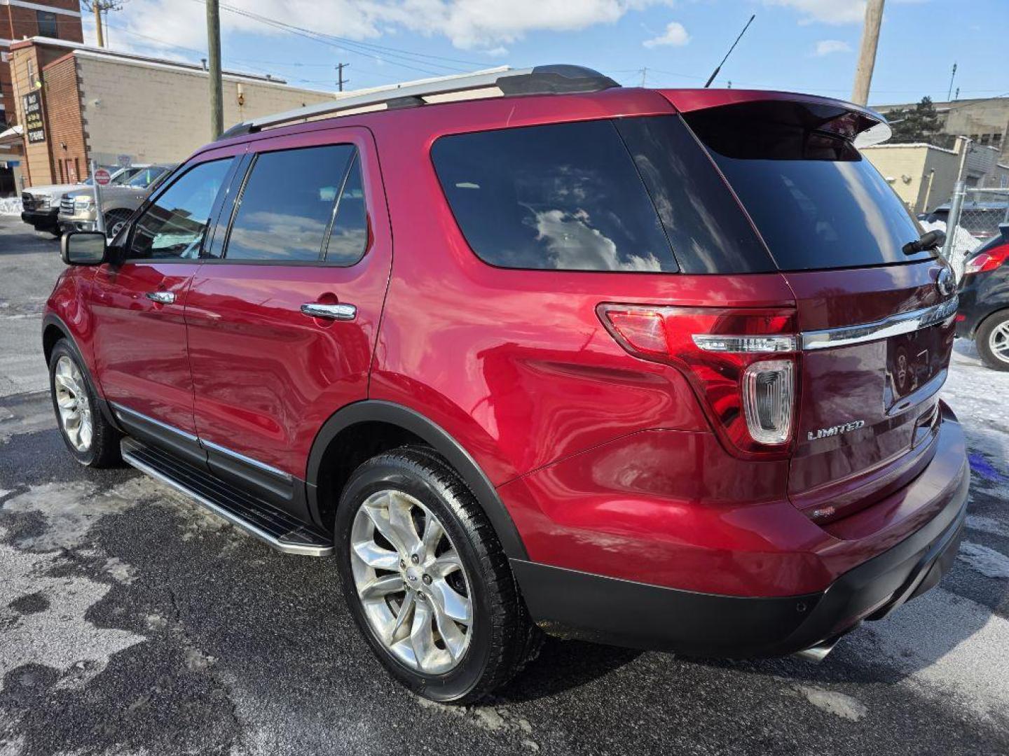 2013 RED FORD EXPLORER LIMITED (1FM5K8F80DG) with an 3.5L engine, Automatic transmission, located at 117 North Cameron Street, Harrisburg, PA, 17101, (717) 963-8962, 40.266762, -76.875259 - WE FINANCE!!! Good Credit/ Challenged Credit/ No Credit - ALL Trade-Ins Welcomed!!! APPLY ONLINE or CALL us TODAY ;) Please call us to discuss your cash and/or financing options. - Photo#2