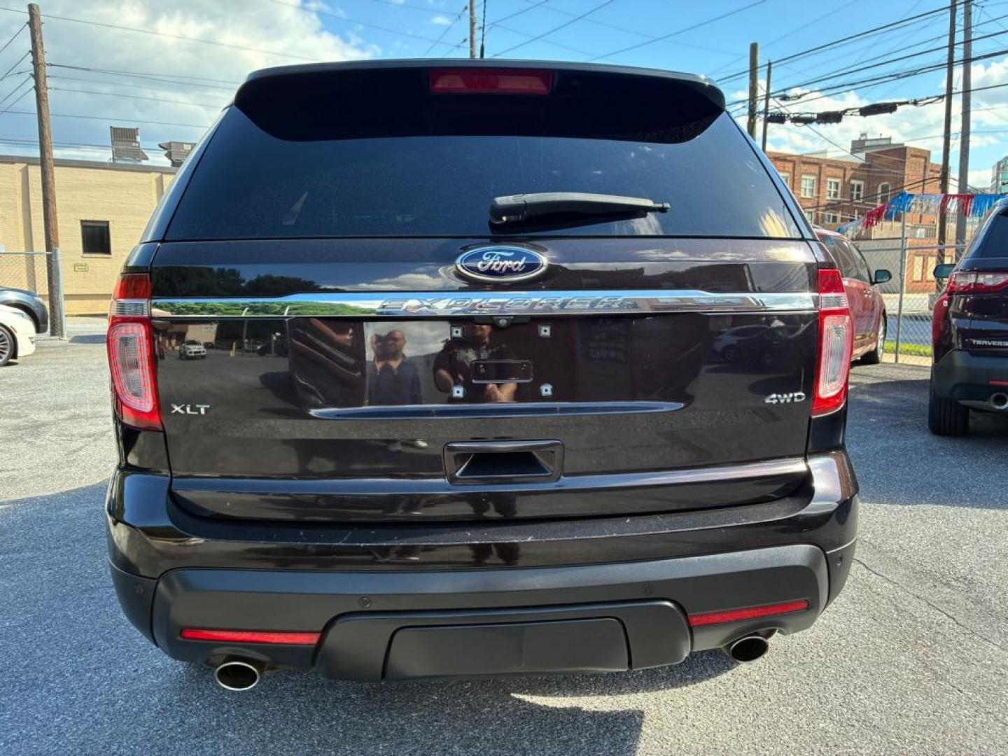 2013 BROWN FORD EXPLORER XLT (1FM5K8D89DG) with an 3.5L engine, Automatic transmission, located at 117 North Cameron Street, Harrisburg, PA, 17101, (717) 963-8962, 40.266762, -76.875259 - WE FINANCE!!! MOST vehicles are available for financing. Good Credit/ Challenged Credit/ No Credit - ALL Trade-Ins Welcomed!!! APPLY ONLINE or CALL us TODAY Please call us to discuss your cash and/or financing options. Thanks for checking our inventory! We're here to help. - Photo#3