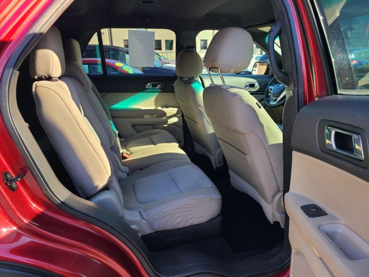 2013 RED FORD EXPLORER BASE (1FM5K8B80DG) with an 3.5L engine, Automatic transmission, located at 7981 Paxton Street, Harrisburg, PA, 17111, (717) 561-2926, 40.261490, -76.749229 - WE FINANCE!!! Good Credit/ Bad Credit/ No Credit - ALL Trade-Ins Welcomed!!! ***Guaranteed Credit Approval*** APPLY ONLINE or CALL us TODAY ;) Internet Prices and Marketplace Prices are SPECIAL discounted ***CASH DEALS*** Retail Prices are higher. Please call us to discuss your cash and finan - Photo#10