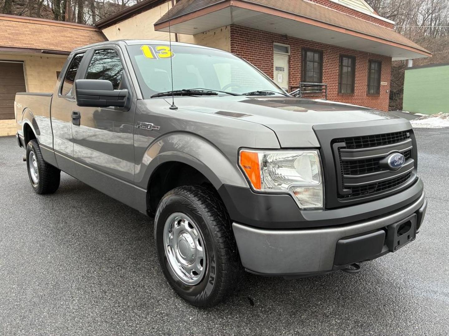 2013 GRAY FORD F150 SUPER CAB (1FTEX1EM9DF) with an 3.7L engine, Automatic transmission, located at 7981 Paxton Street, Harrisburg, PA, 17111, (717) 561-2926, 40.261490, -76.749229 - WE FINANCE!!! Good Credit/ Challenged Credit/ No Credit - ALL Trade-Ins Welcomed!!! APPLY ONLINE or CALL us TODAY ;) Please call us to discuss your cash and/or financing options. - Photo#6