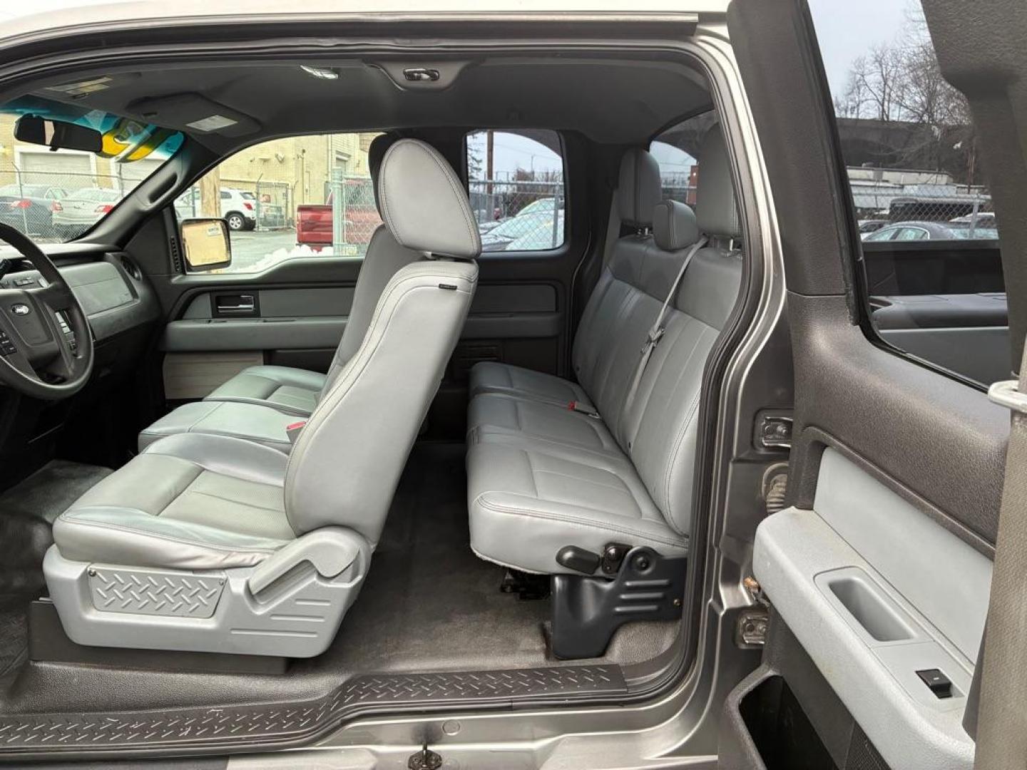2013 GRAY FORD F150 SUPER CAB (1FTEX1EM9DF) with an 3.7L engine, Automatic transmission, located at 7981 Paxton Street, Harrisburg, PA, 17111, (717) 561-2926, 40.261490, -76.749229 - WE FINANCE!!! Good Credit/ Challenged Credit/ No Credit - ALL Trade-Ins Welcomed!!! APPLY ONLINE or CALL us TODAY ;) Please call us to discuss your cash and/or financing options. - Photo#11