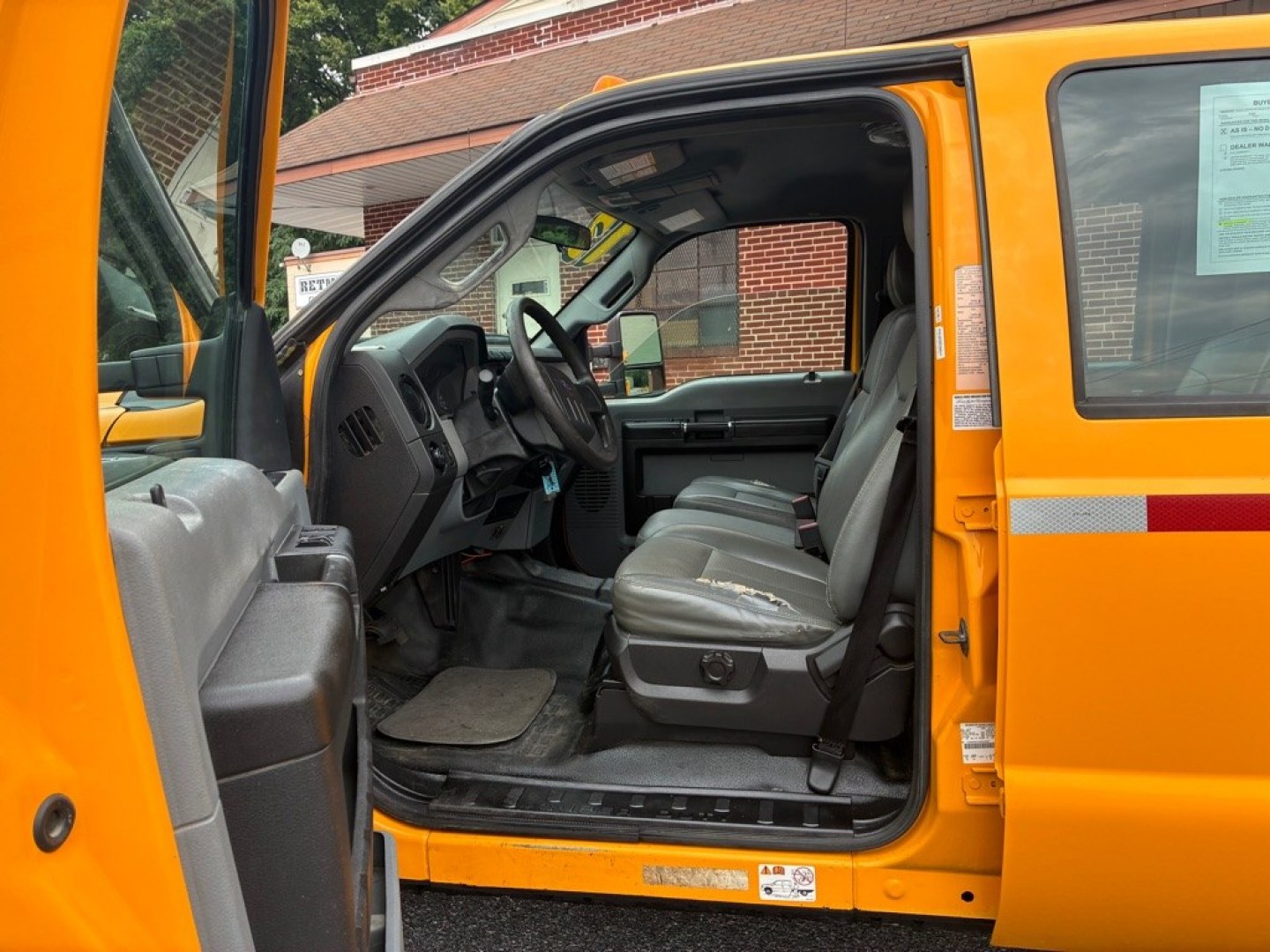 2013 YELLOW FORD F550 SUPER DUTY (1FD0W5GY1DE) with an 6.8L engine, Automatic transmission, located at 7981 Paxton Street, Harrisburg, PA, 17111, (717) 561-2926, 40.261490, -76.749229 - Hard Top 10-Cylinder Gasoline Natural A/T Power Steering Gray Vinyl Seats A/C Power Windows Power Door Locks Driver Air Bag WE FINANCE!!! MOST vehicles are available for financing. Good Credit/ Challenged Credit/ No Credit - ALL Trade-Ins Welcomed!!! APPLY ONLINE or CALL us TODA- Photo#16