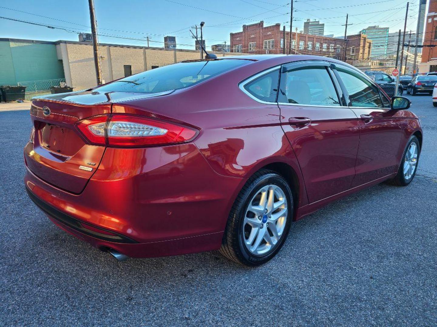 2013 RED FORD FUSION SE (3FA6P0HR0DR) with an 1.6L engine, Automatic transmission, located at 117 North Cameron Street, Harrisburg, PA, 17101, (717) 963-8962, 40.266762, -76.875259 - WE FINANCE!!! Good Credit/ Bad Credit/ No Credit - ALL Trade-Ins Welcomed!!! ***Guaranteed Credit Approval*** APPLY ONLINE or CALL us TODAY ;) Please call us to discuss your cash and financing options. - Photo#18