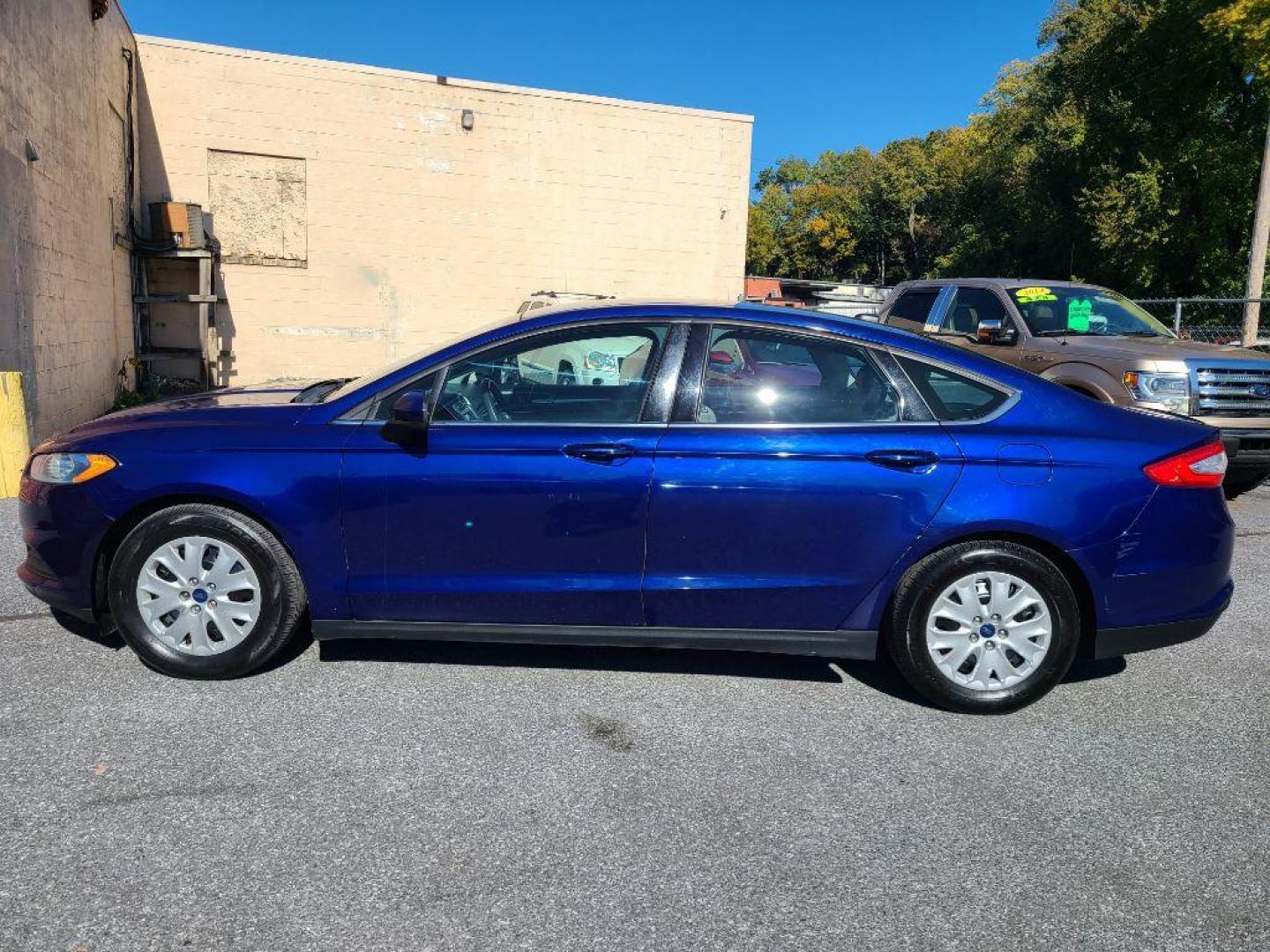 2013 BLUE FORD FUSION S (3FA6P0G77DR) with an 2.5L engine, Automatic transmission, located at 117 North Cameron Street, Harrisburg, PA, 17101, (717) 963-8962, 40.266762, -76.875259 - WE FINANCE!!! Good Credit/ Bad Credit/ No Credit - ALL Trade-Ins Welcomed!!! ***Guaranteed Credit Approval*** APPLY ONLINE or CALL us TODAY ;) Please call us to discuss your cash and financing options. - Photo#1