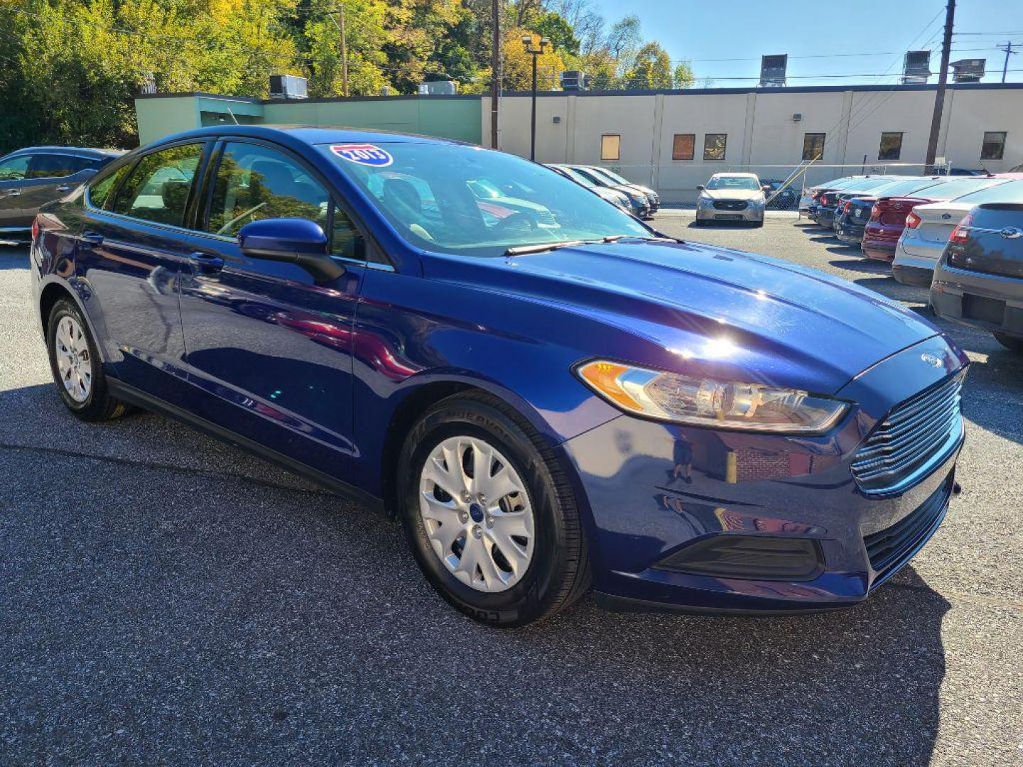 2013 BLUE FORD FUSION S (3FA6P0G77DR) with an 2.5L engine, Automatic transmission, located at 117 North Cameron Street, Harrisburg, PA, 17101, (717) 963-8962, 40.266762, -76.875259 - WE FINANCE!!! Good Credit/ Bad Credit/ No Credit - ALL Trade-Ins Welcomed!!! ***Guaranteed Credit Approval*** APPLY ONLINE or CALL us TODAY ;) Please call us to discuss your cash and financing options. - Photo#6