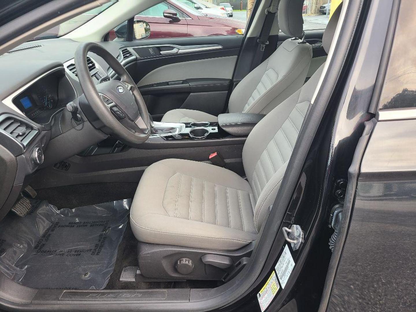 2013 BLACK FORD FUSION S (3FA6P0G74DR) with an 2.5L engine, Automatic transmission, located at 117 North Cameron Street, Harrisburg, PA, 17101, (717) 963-8962, 40.266762, -76.875259 - WE FINANCE!!! Good Credit/ Bad Credit/ No Credit - ALL Trade-Ins Welcomed!!! ***Guaranteed Credit Approval*** APPLY ONLINE or CALL us TODAY ;) Please call us to discuss your cash and financing options. - Photo#12