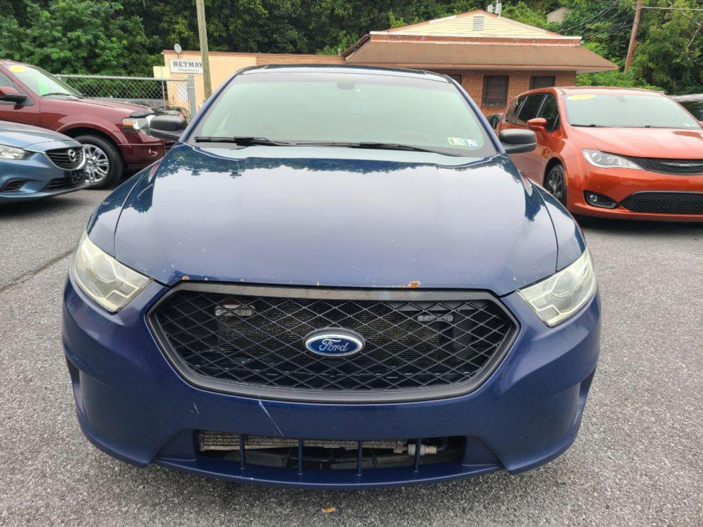 2013 BLUE FORD TAURUS POLICE INTERCEPTOR (1FAHP2M87DG) with an 3.5L engine, Automatic transmission, located at 7981 Paxton Street, Harrisburg, PA, 17111, (717) 561-2926, 40.261490, -76.749229 - WE FINANCE!!! Good Credit/ Bad Credit/ No Credit - ALL Trade-Ins Welcomed!!! ***Guaranteed Credit Approval*** APPLY ONLINE or CALL us TODAY ;) Internet Prices and Marketplace Prices are SPECIAL discounted ***CASH DEALS*** Retail Prices are higher. Please call us to discuss your cash and finan - Photo#7