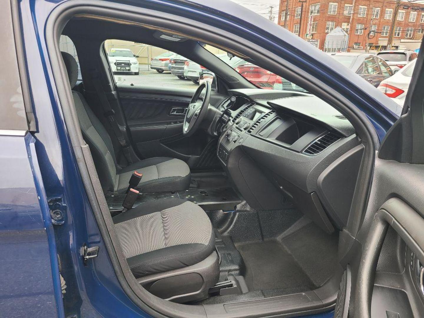2013 BLUE FORD TAURUS POLICE INTERCEPTOR (1FAHP2M87DG) with an 3.5L engine, Automatic transmission, located at 7981 Paxton Street, Harrisburg, PA, 17111, (717) 561-2926, 40.261490, -76.749229 - WE FINANCE!!! Good Credit/ Bad Credit/ No Credit - ALL Trade-Ins Welcomed!!! ***Guaranteed Credit Approval*** APPLY ONLINE or CALL us TODAY ;) Internet Prices and Marketplace Prices are SPECIAL discounted ***CASH DEALS*** Retail Prices are higher. Please call us to discuss your cash and finan - Photo#8