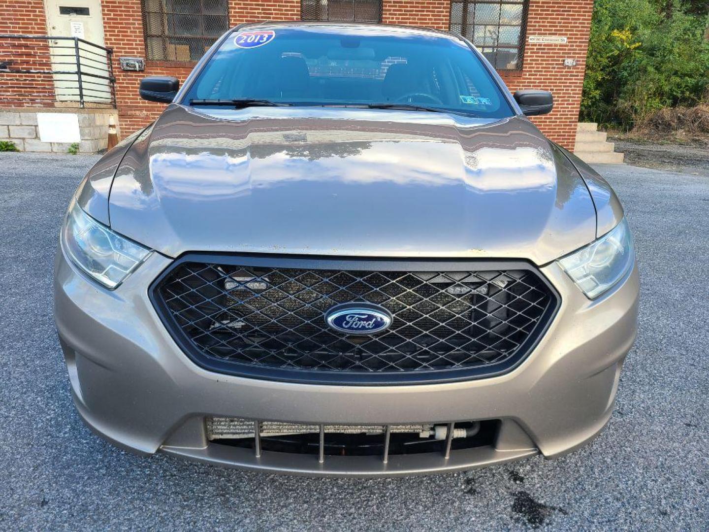 2013 TAN FORD TAURUS POLICE INTERCEPTOR (1FAHP2M82DG) with an 3.5L engine, Automatic transmission, located at 117 North Cameron Street, Harrisburg, PA, 17101, (717) 963-8962, 40.266762, -76.875259 - WE FINANCE!!! Good Credit/ Bad Credit/ No Credit - ALL Trade-Ins Welcomed!!! ***Guaranteed Credit Approval*** APPLY ONLINE or CALL us TODAY ;) Please call us to discuss your cash and financing options. - Photo#7