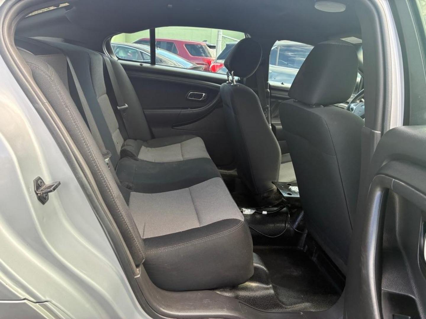 2013 SILVER FORD TAURUS POLICE INTERCEPTOR (1FAHP2MK3DG) with an 3.7L engine, Automatic transmission, located at 117 North Cameron Street, Harrisburg, PA, 17101, (717) 963-8962, 40.266762, -76.875259 - WE FINANCE!!! Good Credit/ Challenged Credit/ No Credit - ALL Trade-Ins Welcomed!!! APPLY ONLINE or CALL us TODAY ;) Please call us to discuss your cash and/or financing options. - Photo#9