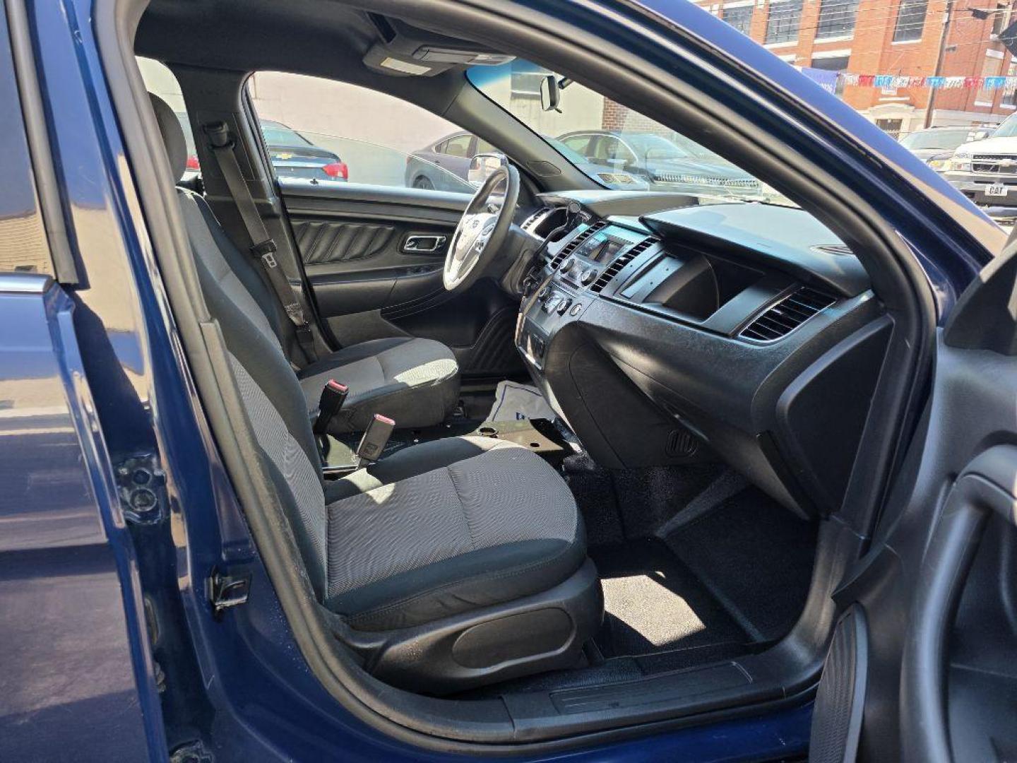 2013 BLUE FORD TAURUS POLICE INTERCEPTOR (1FAHP2M83DG) with an 3.5L engine, Automatic transmission, located at 117 North Cameron Street, Harrisburg, PA, 17101, (717) 963-8962, 40.266762, -76.875259 - WE FINANCE!!! Good Credit/ Challenged Credit/ No Credit - ALL Trade-Ins Welcomed!!! APPLY ONLINE or CALL us TODAY ;) Please call us to discuss your cash and/or financing options. - Photo#8