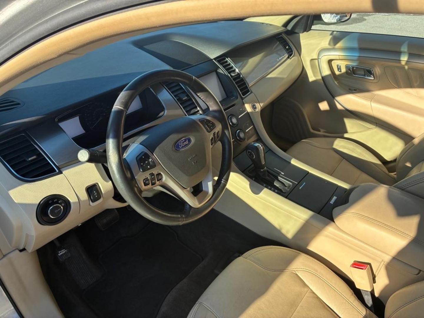 2013 SILVER FORD TAURUS SEL (1FAHP2E85DG) with an 3.5L engine, Automatic transmission, located at 117 North Cameron Street, Harrisburg, PA, 17101, (717) 963-8962, 40.266762, -76.875259 - WE FINANCE!!! Good Credit/ Challenged Credit/ No Credit - ALL Trade-Ins Welcomed!!! APPLY ONLINE or CALL us TODAY ;) Please call us to discuss your cash and/or financing options. - Photo#12