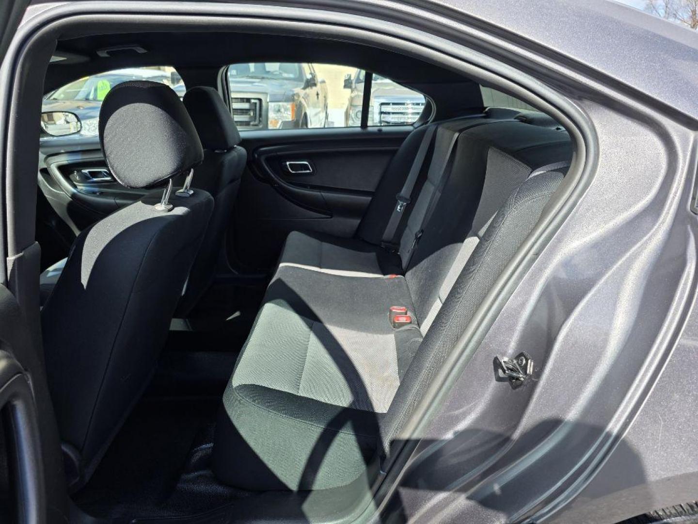 2013 GRAY FORD TAURUS POLICE INTERCEPTOR (1FAHP2M85DG) with an 3.5L engine, Automatic transmission, located at 117 North Cameron Street, Harrisburg, PA, 17101, (717) 963-8962, 40.266762, -76.875259 - WE FINANCE!!! Good Credit/ Challenged Credit/ No Credit - ALL Trade-Ins Welcomed!!! APPLY ONLINE or CALL us TODAY ;) Please call us to discuss your cash and/or financing options. - Photo#12