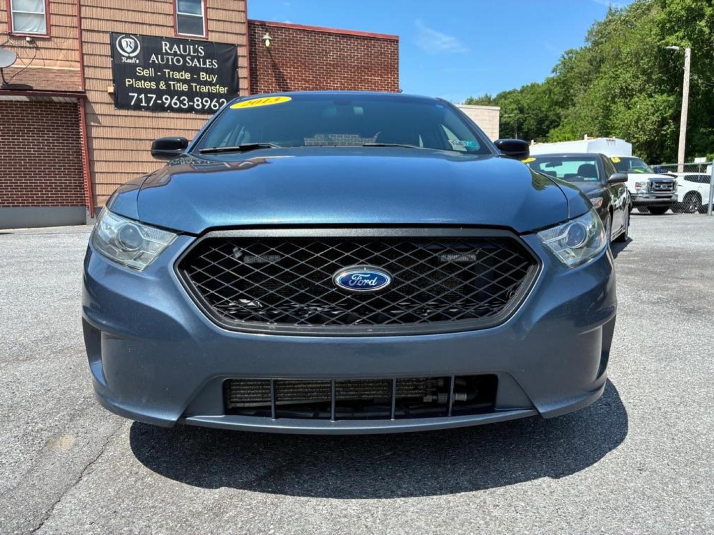 2013 BLUE FORD TAURUS POLICE INTERCEPTOR (1FAHP2M80DG) with an 3.5L engine, Automatic transmission, located at 117 North Cameron Street, Harrisburg, PA, 17101, (717) 963-8962, 40.266762, -76.875259 - WE FINANCE!!! MOST vehicles are available for financing. Good Credit/ Challenged Credit/ No Credit - ALL Trade-Ins Welcomed!!! APPLY ONLINE or CALL us TODAY Please call us to discuss your cash and/or financing options. Thanks for cheching our inventory! We're here to help. - Photo#7