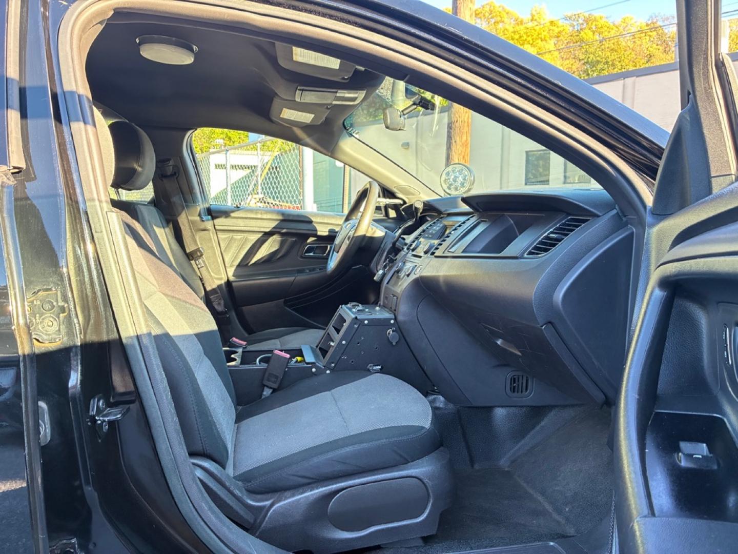 2013 BLACK FORD TAURUS POLICE INTERCEPTOR (1FAHP2MK1DG) with an 3.7L engine, Automatic transmission, located at 117 North Cameron Street, Harrisburg, PA, 17101, (717) 963-8962, 40.266762, -76.875259 - WE FINANCE!!! MOST vehicles are available for financing. Good Credit/ Challenged Credit/ No Credit - ALL Trade-Ins Welcomed!!! APPLY ONLINE or CALL us TODAY Please call us to discuss your cash and/or financing options. Thanks for checking our inventory! We're here to help.- Photo#8