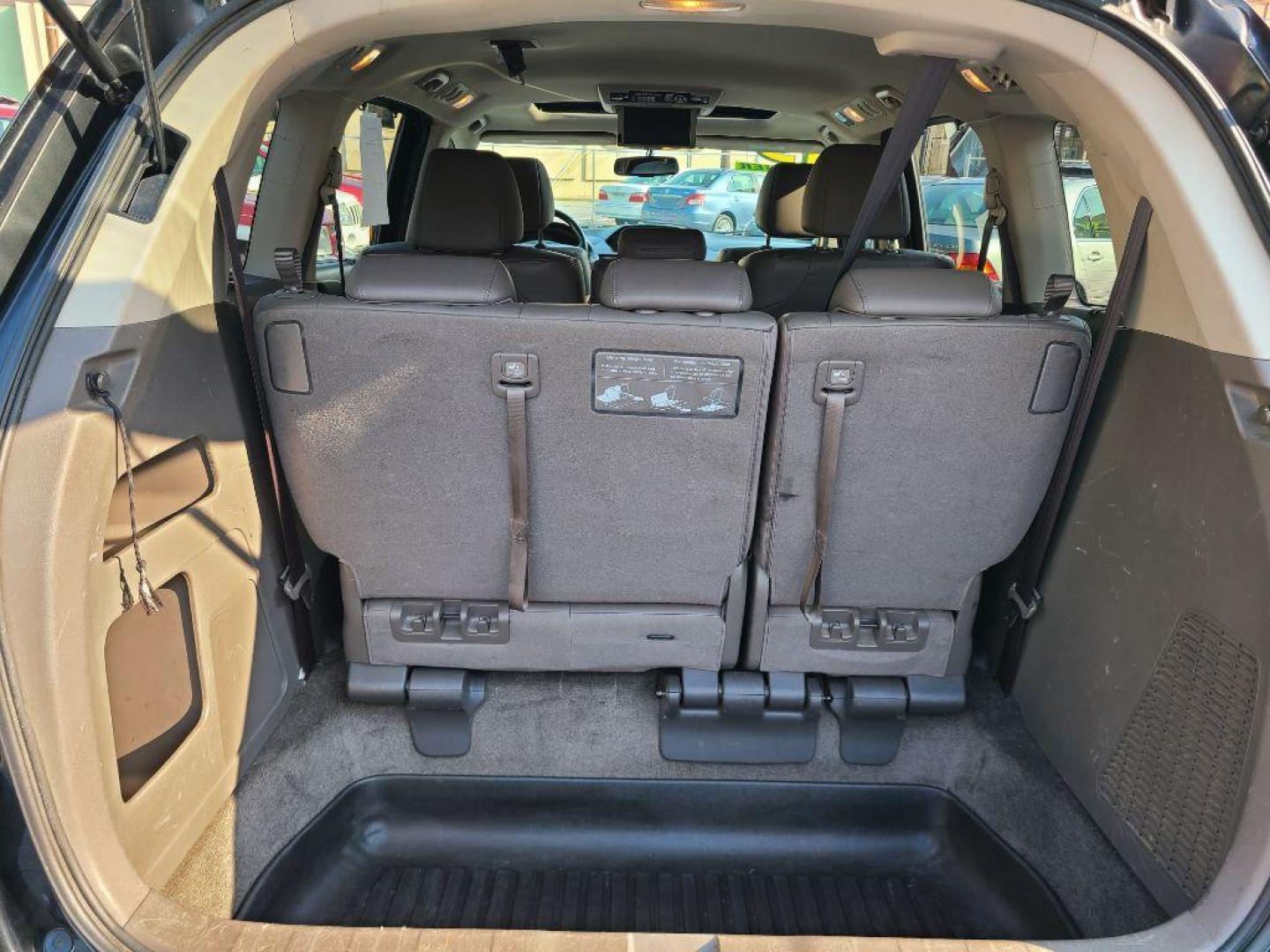 2013 BLACK HONDA ODYSSEY TOURING (5FNRL5H93DB) with an 3.5L engine, Automatic transmission, located at 117 North Cameron Street, Harrisburg, PA, 17101, (717) 963-8962, 40.266762, -76.875259 - WE FINANCE!!! Good Credit/ Bad Credit/ No Credit - ALL Trade-Ins Welcomed!!! ***Guaranteed Credit Approval*** APPLY ONLINE or CALL us TODAY ;) Internet Prices and Marketplace Prices are SPECIAL discounted ***CASH DEALS*** Retail Prices are higher. Please call us to discuss your cash and finan - Photo#16