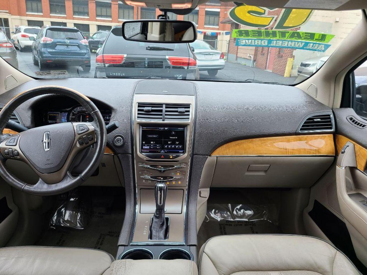 2013 BLACK LINCOLN MKX AWD (2LMDJ8JK4DB) with an 3.7L engine, Automatic transmission, located at 117 North Cameron Street, Harrisburg, PA, 17101, (717) 963-8962, 40.266762, -76.875259 - WE FINANCE!!! Good Credit/ Bad Credit/ No Credit - ALL Trade-Ins Welcomed!!! ***Guaranteed Credit Approval*** APPLY ONLINE or CALL us TODAY ;) Internet Prices and Marketplace Prices are SPECIAL discounted ***CASH DEALS*** Retail Prices are higher. Please call us to discuss your cash and finan - Photo#10
