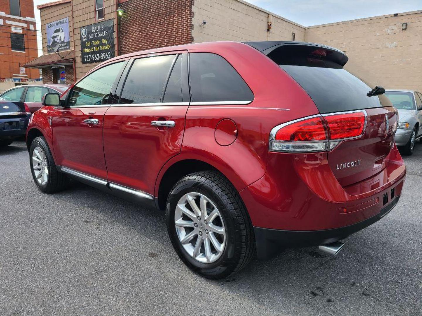2013 RED LINCOLN MKX SUV (2LMDJ6JK6DB) with an 3.7L engine, Automatic transmission, located at 7981 Paxton Street, Harrisburg, PA, 17111, (717) 561-2926, 40.261490, -76.749229 - WE FINANCE!!! Good Credit/ Bad Credit/ No Credit - ALL Trade-Ins Welcomed!!! ***Guaranteed Credit Approval*** APPLY ONLINE or CALL us TODAY ;) Internet Prices and Marketplace Prices are SPECIAL discounted ***CASH DEALS*** Retail Prices are higher. Please call us to discuss your cash and finan - Photo#8