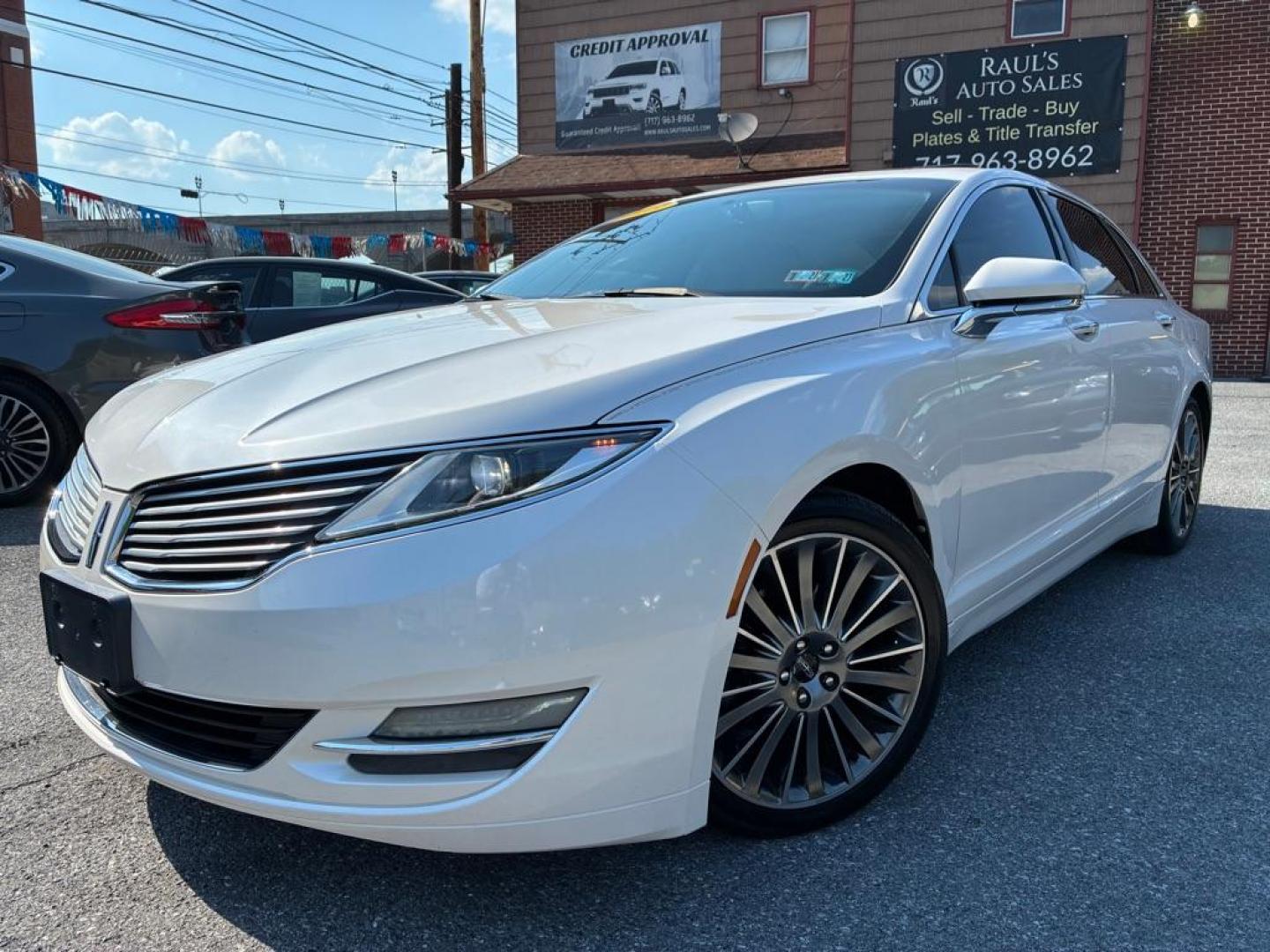 2013 WHITE LINCOLN MKZ (3LN6L2GK0DR) with an 3.7L engine, Automatic transmission, located at 117 North Cameron Street, Harrisburg, PA, 17101, (717) 963-8962, 40.266762, -76.875259 - WE FINANCE!!! MOST vehicles are available for financing. Good Credit/ Challenged Credit/ No Credit - ALL Trade-Ins Welcomed!!! APPLY ONLINE or CALL us TODAY Please call us to discuss your cash and/or financing options. Thanks for checking our inventory! We're here to help. - Photo#0