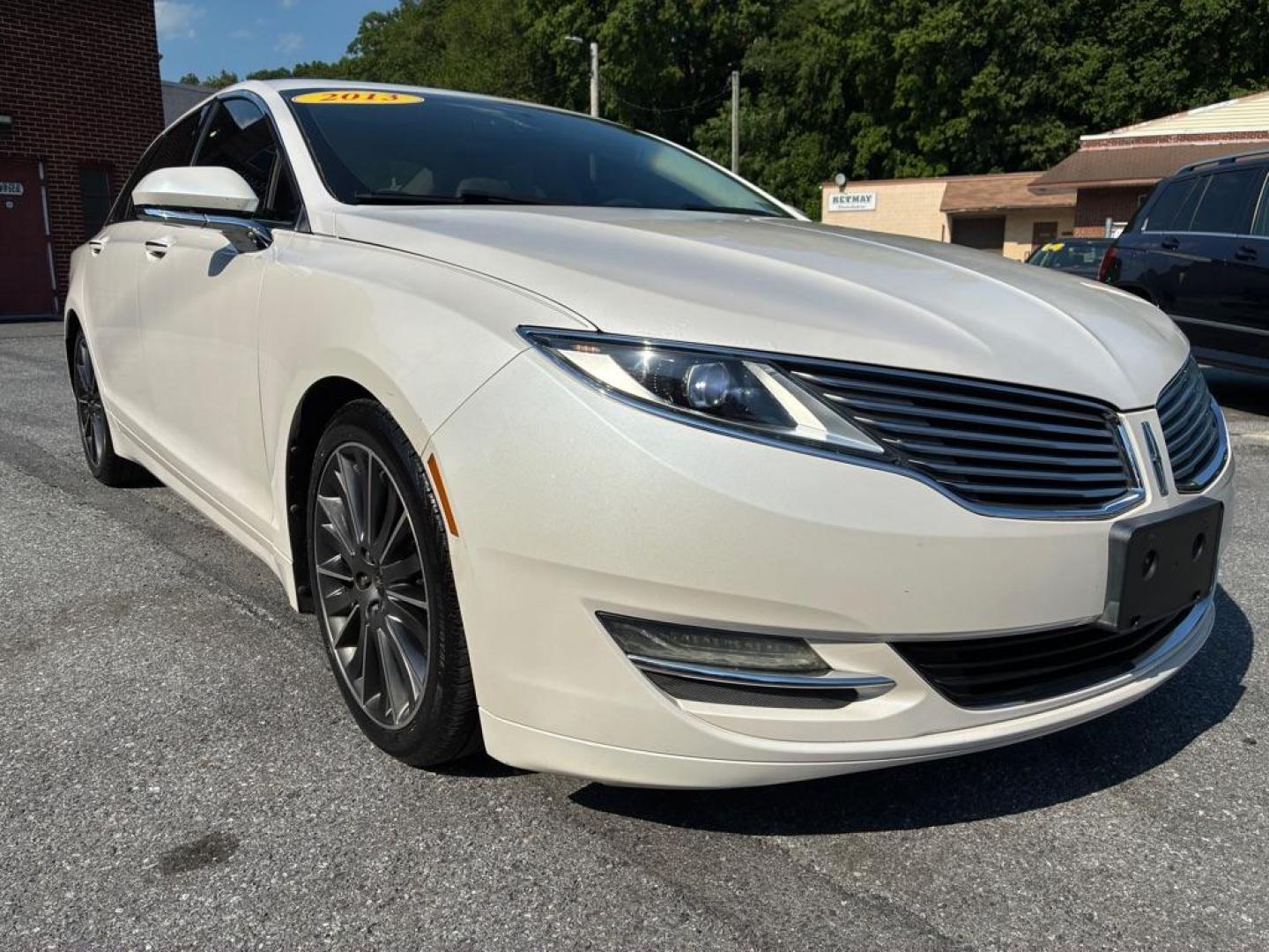 2013 WHITE LINCOLN MKZ (3LN6L2GK0DR) with an 3.7L engine, Automatic transmission, located at 117 North Cameron Street, Harrisburg, PA, 17101, (717) 963-8962, 40.266762, -76.875259 - WE FINANCE!!! MOST vehicles are available for financing. Good Credit/ Challenged Credit/ No Credit - ALL Trade-Ins Welcomed!!! APPLY ONLINE or CALL us TODAY Please call us to discuss your cash and/or financing options. Thanks for checking our inventory! We're here to help. - Photo#6