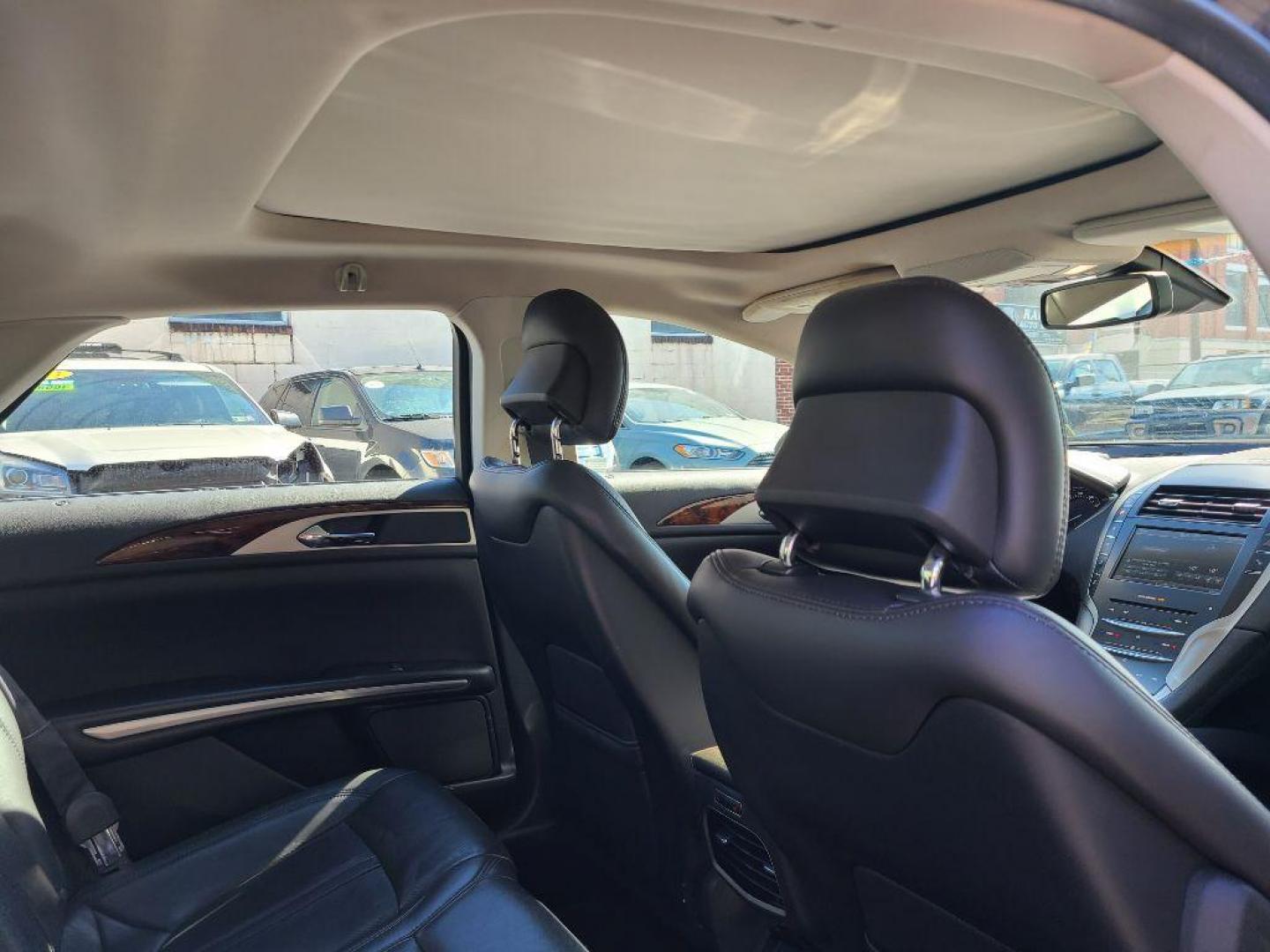2013 GREY LINCOLN MKZ SEDAN (3LN6L2JK9DR) with an 3.7L engine, Automatic transmission, located at 7981 Paxton Street, Harrisburg, PA, 17111, (717) 561-2926, 40.261490, -76.749229 - WE FINANCE!!! Good Credit/ Bad Credit/ No Credit - ALL Trade-Ins Welcomed!!! ***Guaranteed Credit Approval*** APPLY ONLINE or CALL us TODAY ;) Internet Prices and Marketplace Prices are SPECIAL discounted ***CASH DEALS*** Retail Prices are higher. Please call us to discuss your cash and finan - Photo#9