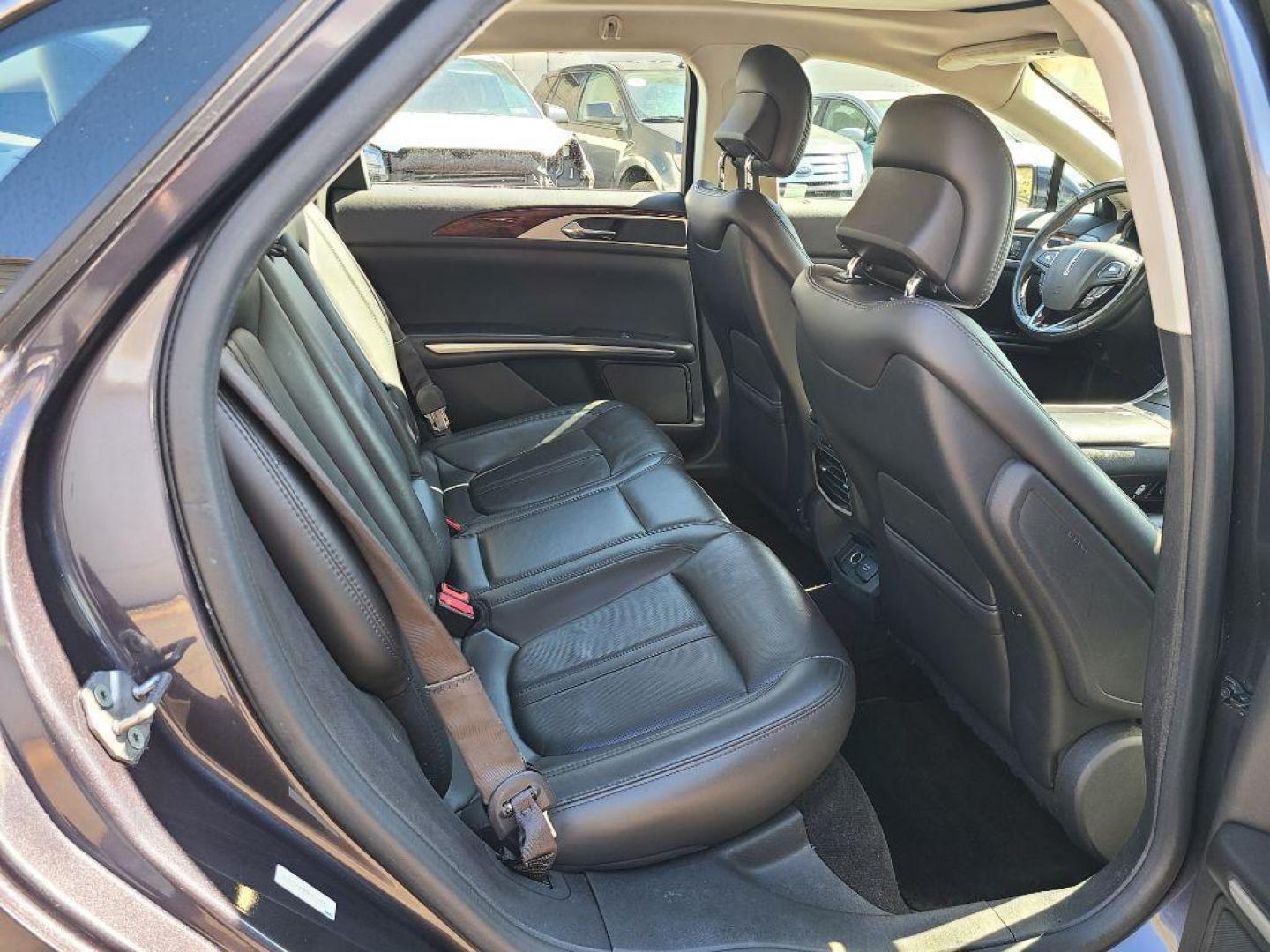 2013 GREY LINCOLN MKZ SEDAN (3LN6L2JK9DR) with an 3.7L engine, Automatic transmission, located at 7981 Paxton Street, Harrisburg, PA, 17111, (717) 561-2926, 40.261490, -76.749229 - WE FINANCE!!! Good Credit/ Bad Credit/ No Credit - ALL Trade-Ins Welcomed!!! ***Guaranteed Credit Approval*** APPLY ONLINE or CALL us TODAY ;) Internet Prices and Marketplace Prices are SPECIAL discounted ***CASH DEALS*** Retail Prices are higher. Please call us to discuss your cash and finan - Photo#11