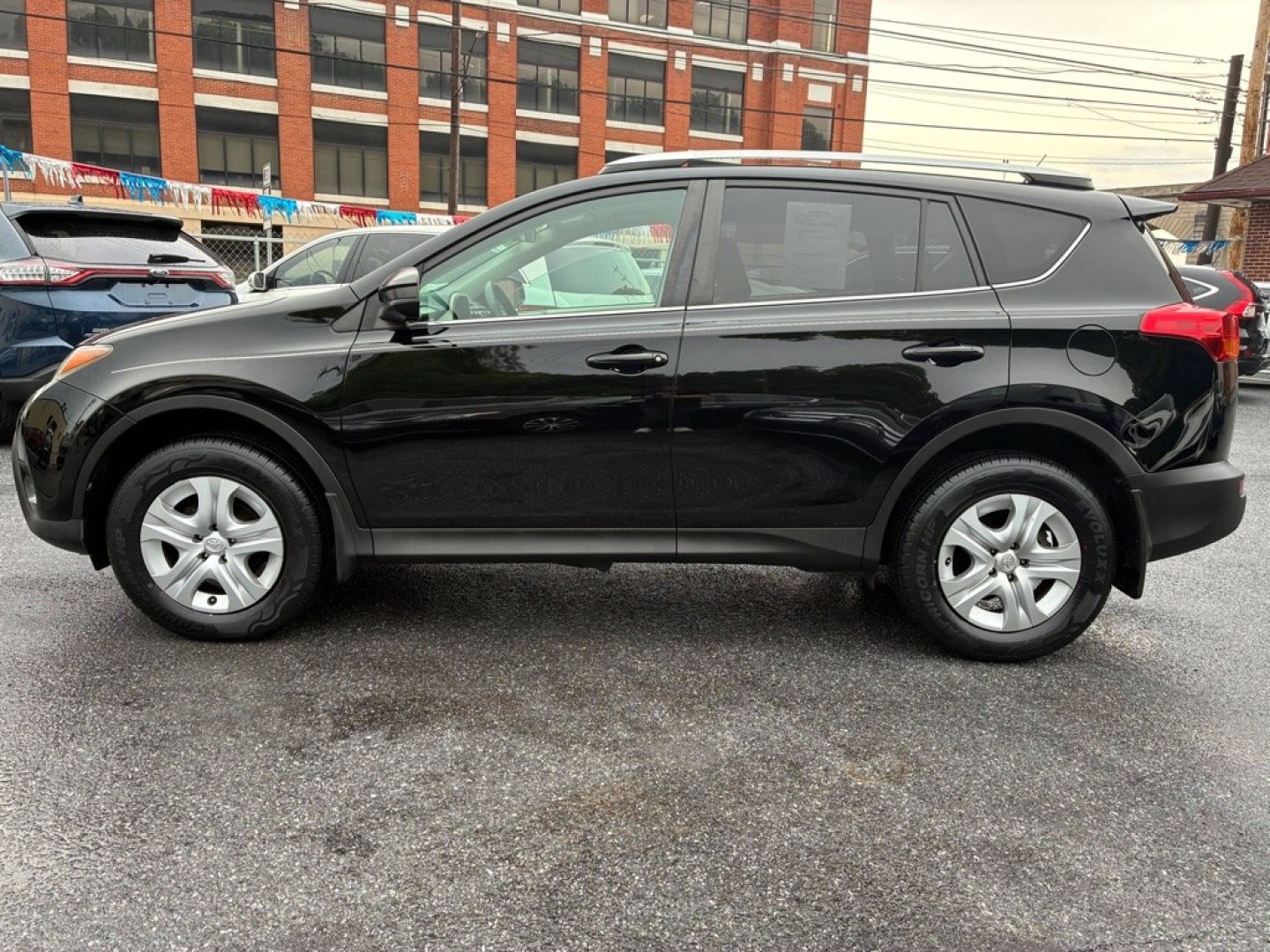 2013 BLACK TOYOTA RAV4 LE (2T3BFREV3DW) with an 2.5L engine, Automatic transmission, located at 117 North Cameron Street, Harrisburg, PA, 17101, (717) 963-8962, 40.266762, -76.875259 - WE FINANCE!!! MOST vehicles are available for financing. Good Credit/ Challenged Credit/ No Credit - ALL Trade-Ins Welcomed!!! APPLY ONLINE or CALL us TODAY Please call us to discuss your cash and/or financing options. Thanks for checking our inventory! We're here to help.- Photo#1