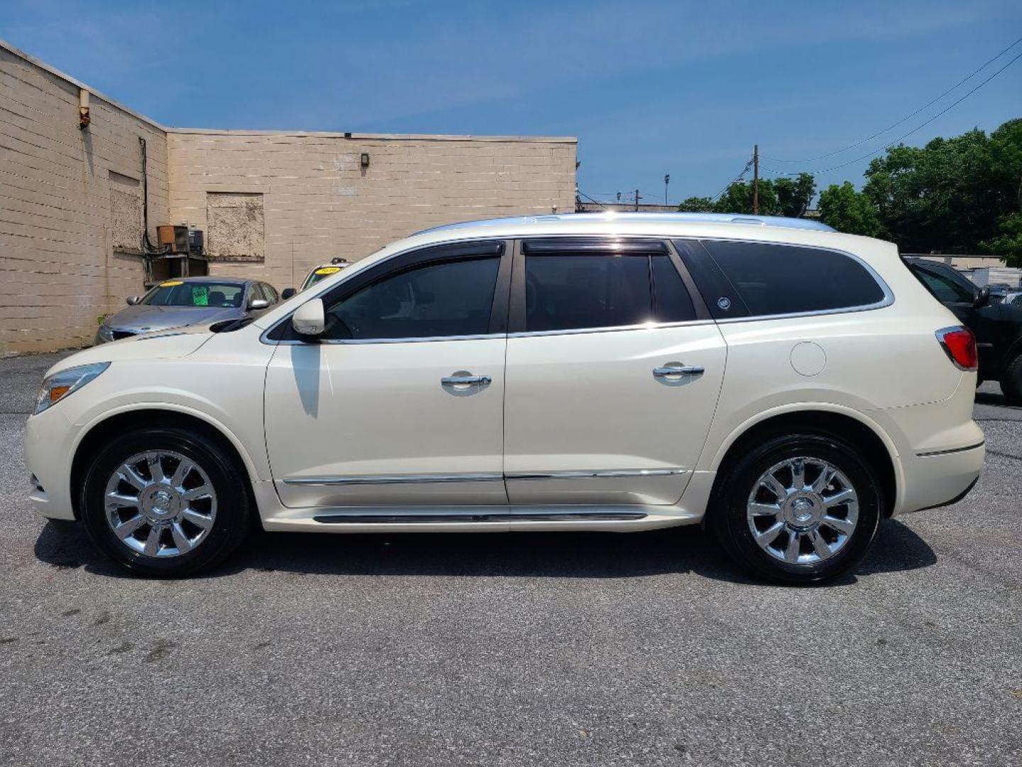 2014 WHITE BUICK ENCLAVE LEATHER (5GAKVBKD6EJ) with an 3.6L engine, Automatic transmission, located at 7981 Paxton Street, Harrisburg, PA, 17111, (717) 561-2926, 40.261490, -76.749229 - WE FINANCE!!! Good Credit/ Bad Credit/ No Credit - ALL Trade-Ins Welcomed!!! ***Guaranteed Credit Approval*** APPLY ONLINE or CALL us TODAY ;) Internet Prices and Marketplace Prices are SPECIAL discounted ***CASH DEALS*** Retail Prices are higher. Please call us to discuss your cash and finan - Photo#1